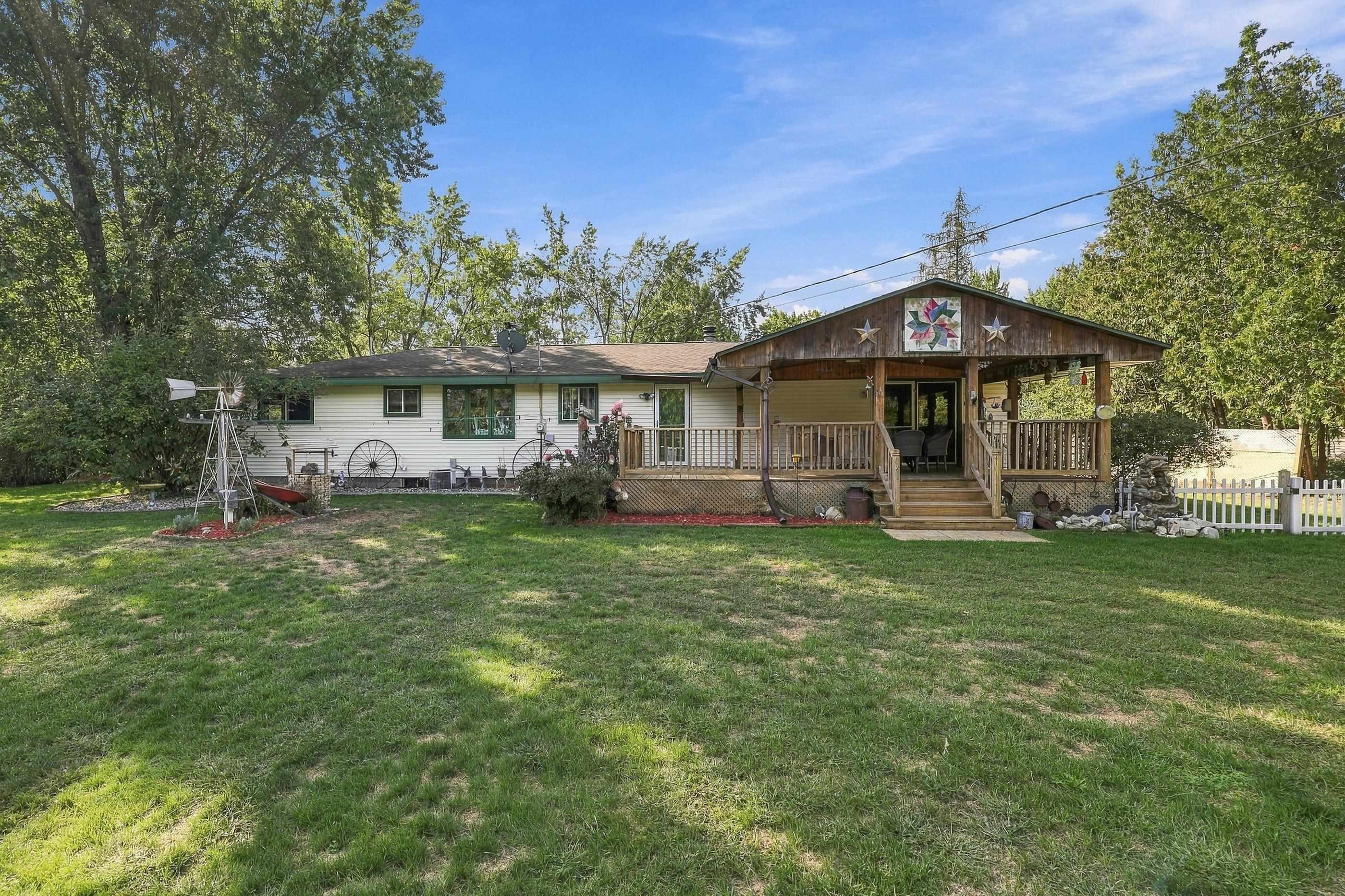 5430 ORIOLE LANE, Stevens Point, Wisconsin 54482, 5 Bedrooms Bedrooms, ,2 BathroomsBathrooms,Residential,For Sale,5430 ORIOLE LANE,22604575