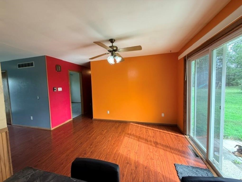 1542 PINE GROVE DRIVE, Kronenwetter, Wisconsin 54455, 3 Bedrooms Bedrooms, ,2 BathroomsBathrooms,Residential,For Sale,1542 PINE GROVE DRIVE,22604577