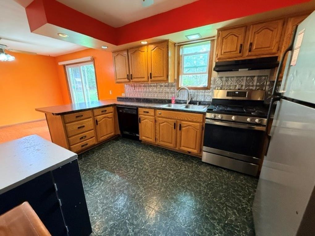 1542 PINE GROVE DRIVE, Kronenwetter, Wisconsin 54455, 3 Bedrooms Bedrooms, ,2 BathroomsBathrooms,Residential,For Sale,1542 PINE GROVE DRIVE,22604577