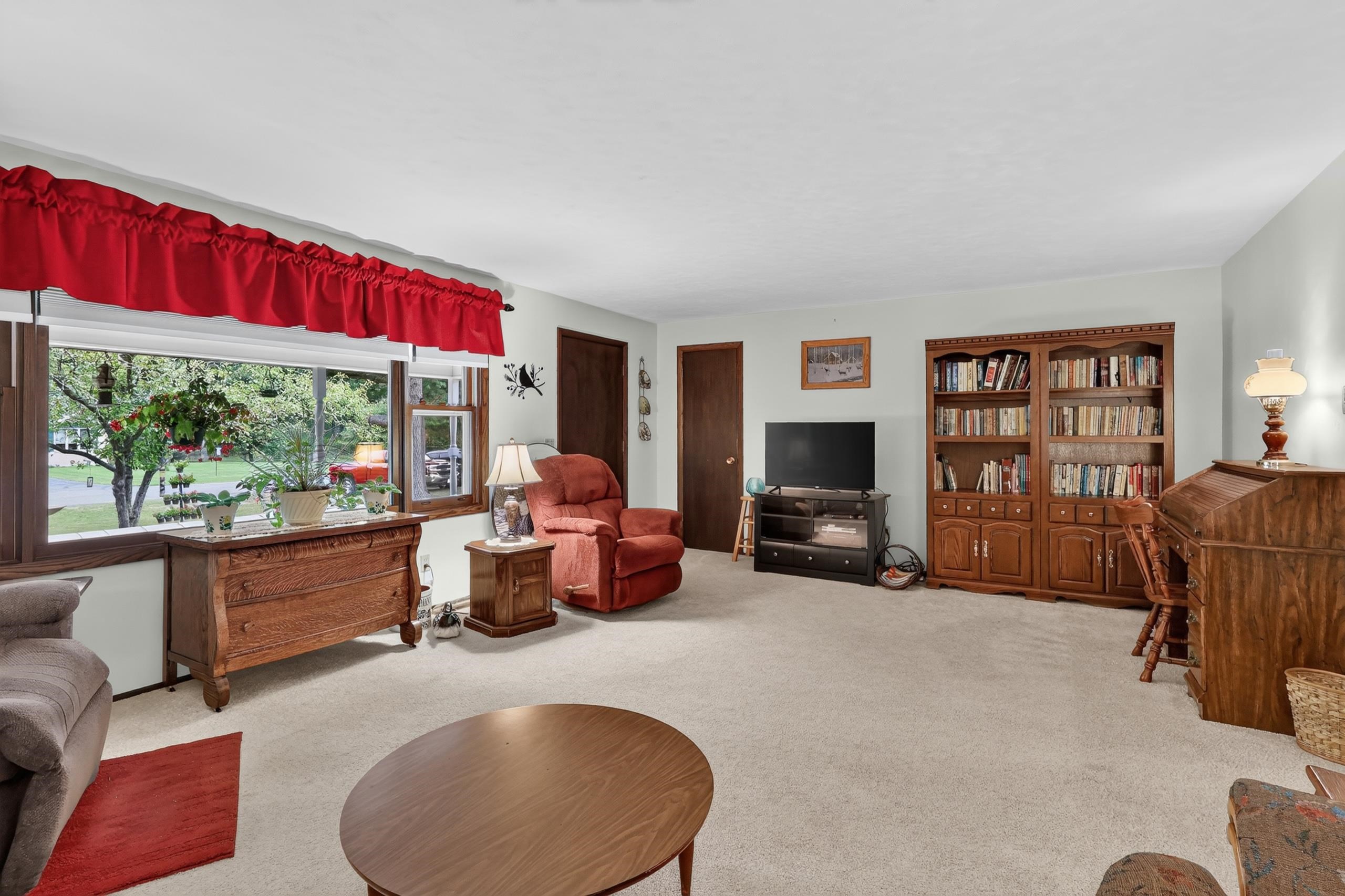 7651 DEER LANE, Wisconsin Rapids, Wisconsin 54494, 3 Bedrooms Bedrooms, ,2 BathroomsBathrooms,Residential,For Sale,7651 DEER LANE,22604578