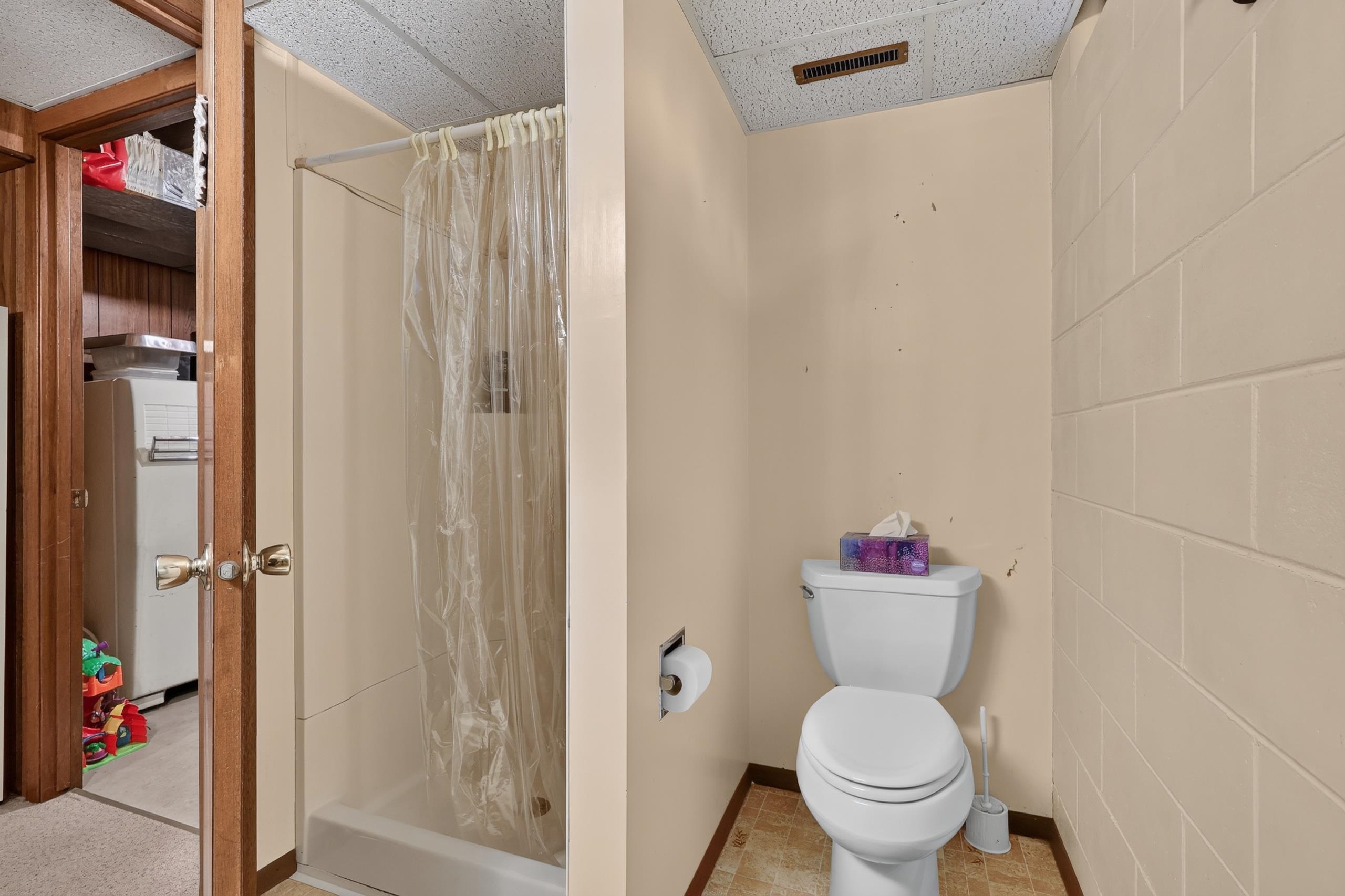 7651 DEER LANE, Wisconsin Rapids, Wisconsin 54494, 3 Bedrooms Bedrooms, ,2 BathroomsBathrooms,Residential,For Sale,7651 DEER LANE,22604578