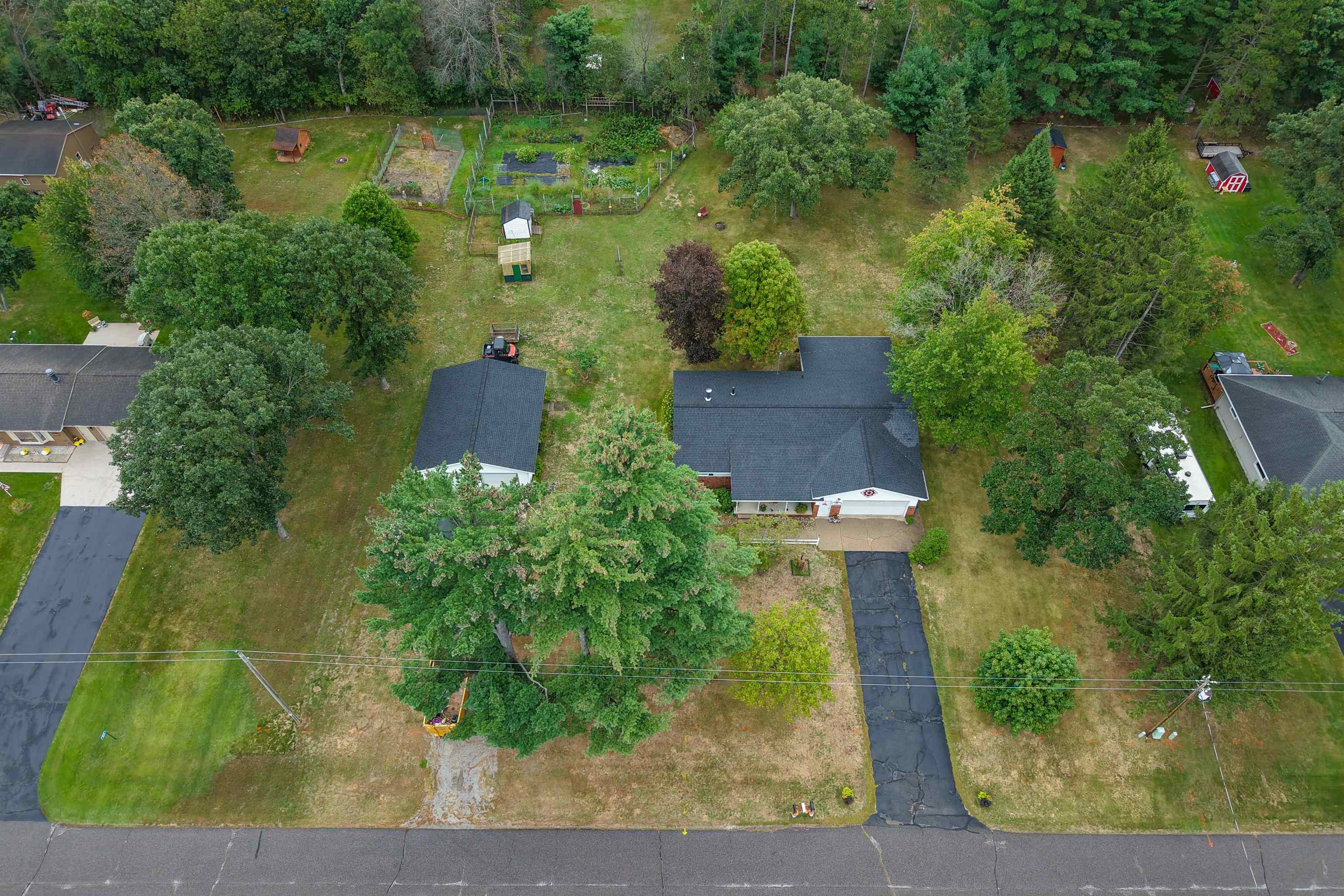7651 DEER LANE, Wisconsin Rapids, Wisconsin 54494, 3 Bedrooms Bedrooms, ,2 BathroomsBathrooms,Residential,For Sale,7651 DEER LANE,22604578