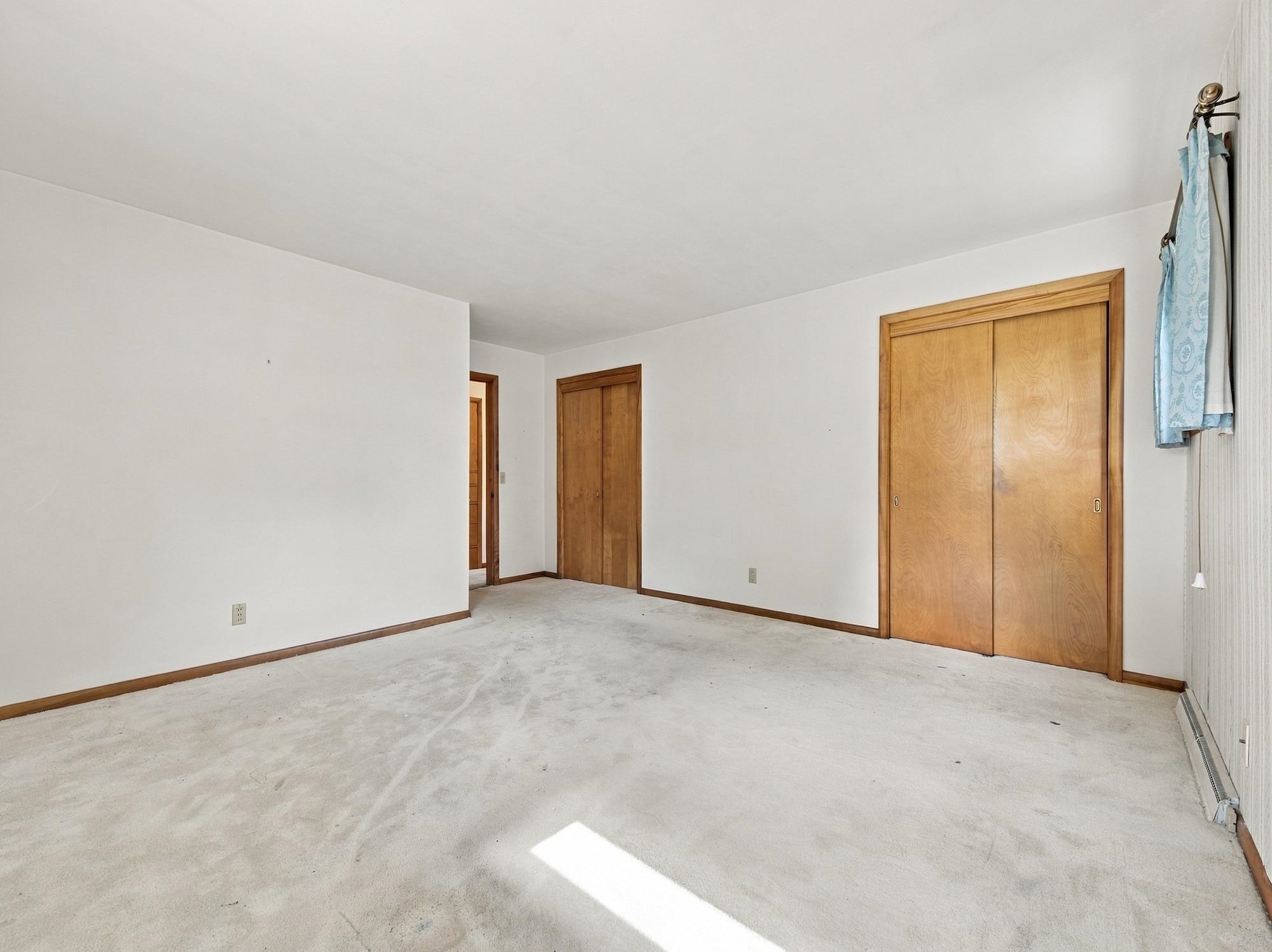 601 S MARYKNOLL AVENUE, Marshfield, Wisconsin 54449, 4 Bedrooms Bedrooms, ,3 BathroomsBathrooms,Residential,For Sale,601 S MARYKNOLL AVENUE,22604580