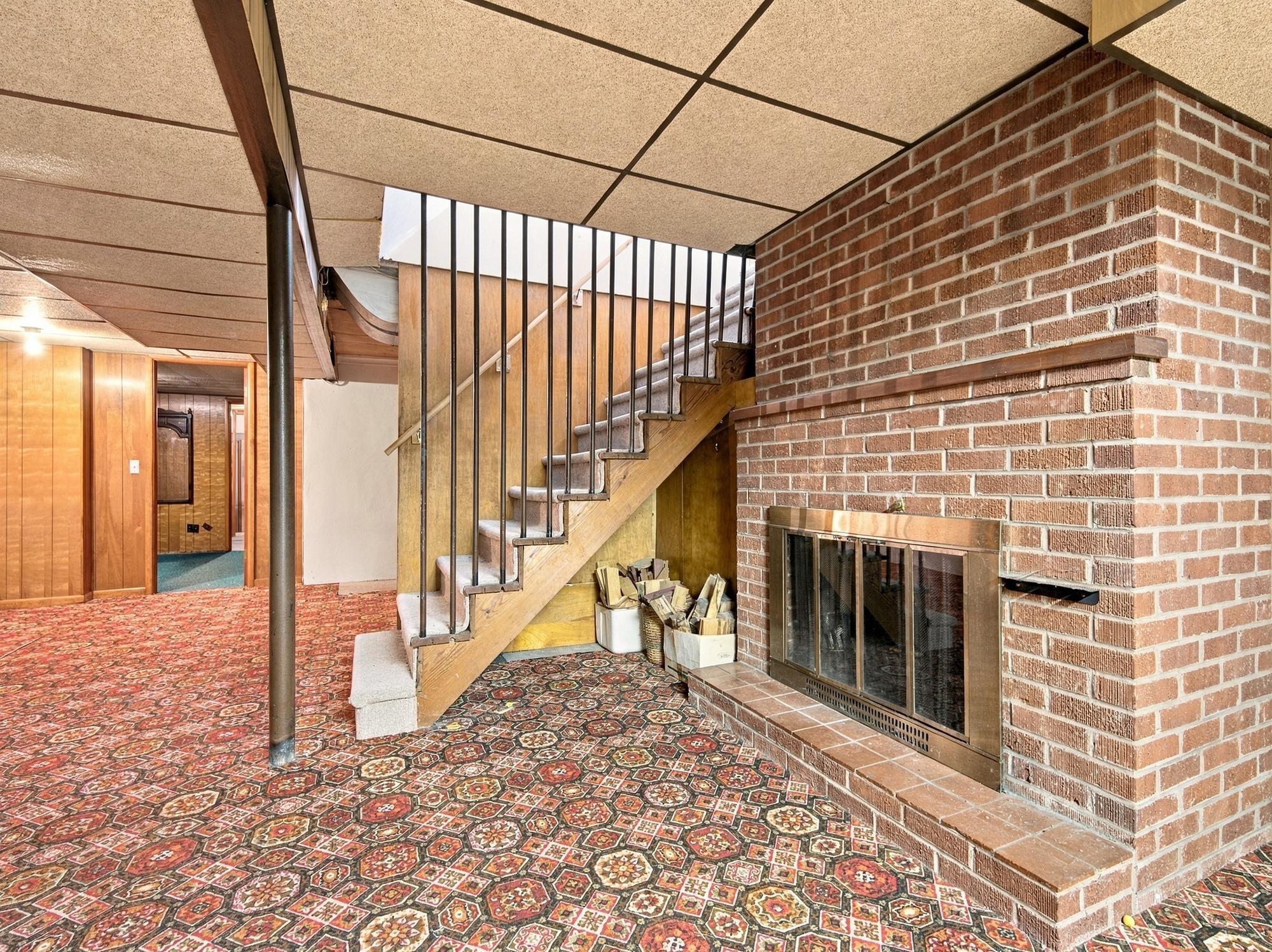 601 S MARYKNOLL AVENUE, Marshfield, Wisconsin 54449, 4 Bedrooms Bedrooms, ,3 BathroomsBathrooms,Residential,For Sale,601 S MARYKNOLL AVENUE,22604580