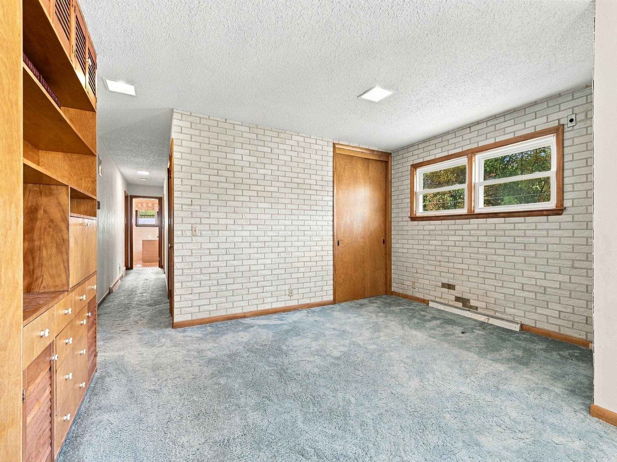 601 S MARYKNOLL AVENUE, Marshfield, Wisconsin 54449, 4 Bedrooms Bedrooms, ,3 BathroomsBathrooms,Residential,For Sale,601 S MARYKNOLL AVENUE,22604580