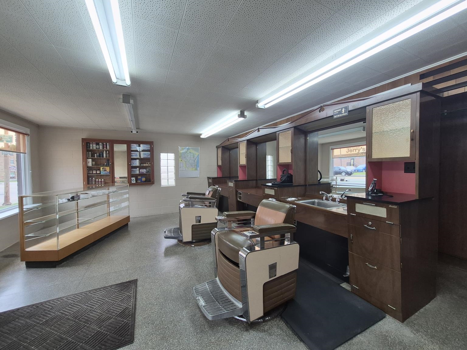 205 N CENTRAL AVENUE, Marshfield, Wisconsin 54449, ,Commercial/industrial,For Sale,205 N CENTRAL AVENUE,22604581