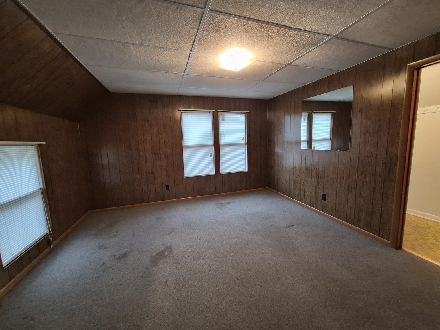 205 N CENTRAL AVENUE, Marshfield, Wisconsin 54449, ,Commercial/industrial,For Sale,205 N CENTRAL AVENUE,22604581