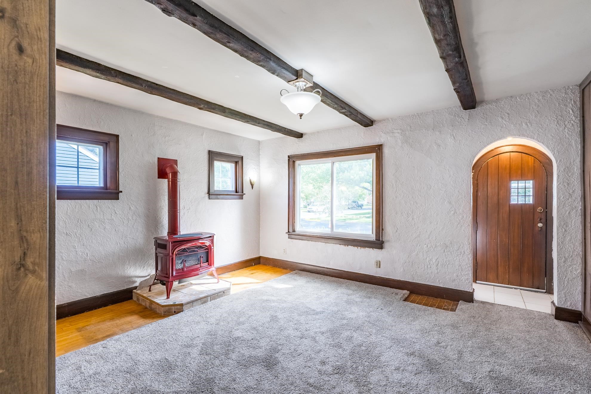 202 FRANCES STREET, Rothschild, Wisconsin 54474, 3 Bedrooms Bedrooms, ,1 BathroomBathrooms,Residential,For Sale,202 FRANCES STREET,22604585