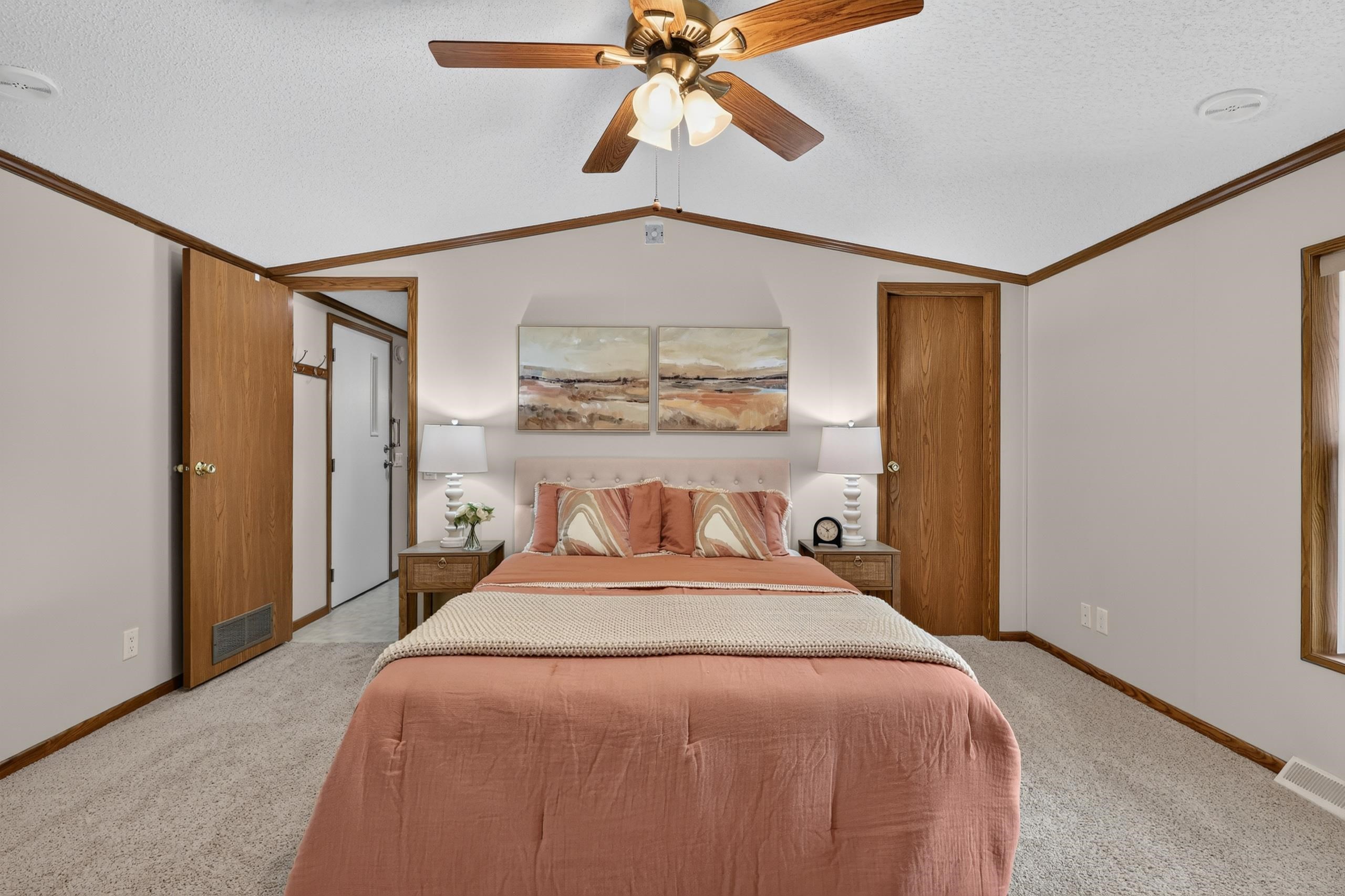 8311 STATE HIGHWAY 13 SOUTH, Wisconsin Rapids, Wisconsin 54494, 2 Bedrooms Bedrooms, ,2 BathroomsBathrooms,Residential,For Sale,8311 STATE HIGHWAY 13 SOUTH,22604586