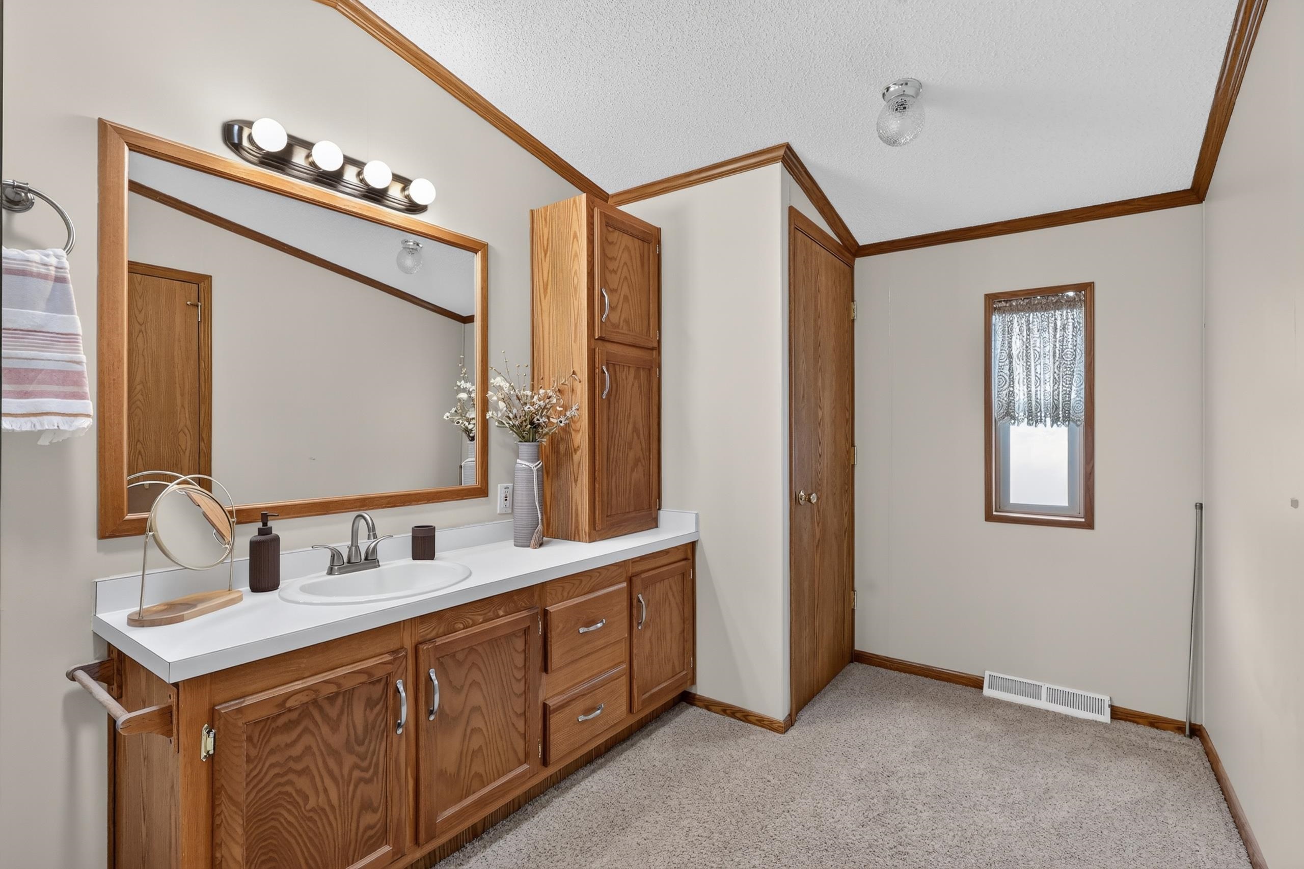 8311 STATE HIGHWAY 13 SOUTH, Wisconsin Rapids, Wisconsin 54494, 2 Bedrooms Bedrooms, ,2 BathroomsBathrooms,Residential,For Sale,8311 STATE HIGHWAY 13 SOUTH,22604586