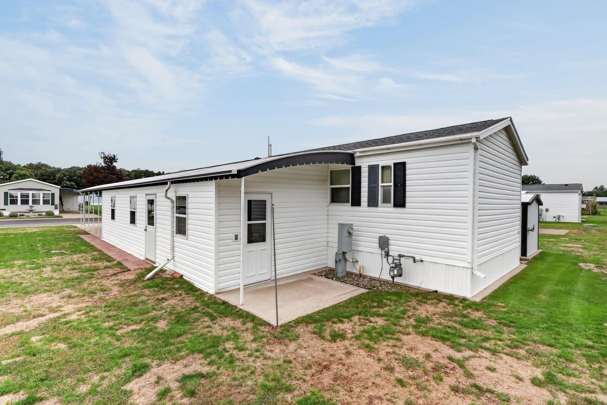 8311 STATE HIGHWAY 13 SOUTH, Wisconsin Rapids, Wisconsin 54494, 2 Bedrooms Bedrooms, ,2 BathroomsBathrooms,Residential,For Sale,8311 STATE HIGHWAY 13 SOUTH,22604586