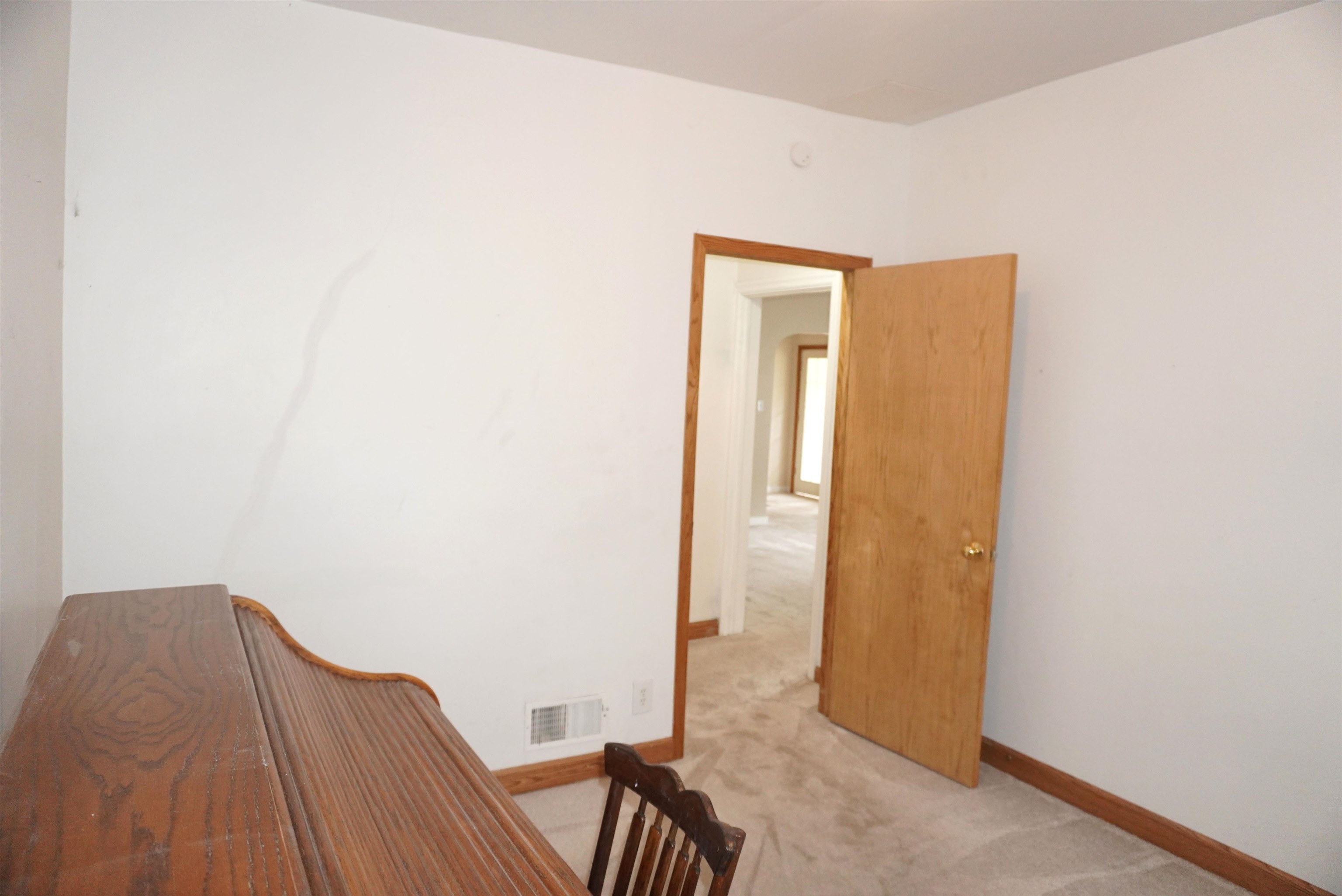 1605 E MAIN STREET, Merrill, Wisconsin 54452, 6 Bedrooms Bedrooms, ,2 BathroomsBathrooms,Residential,For Sale,1605 E MAIN STREET,22604591