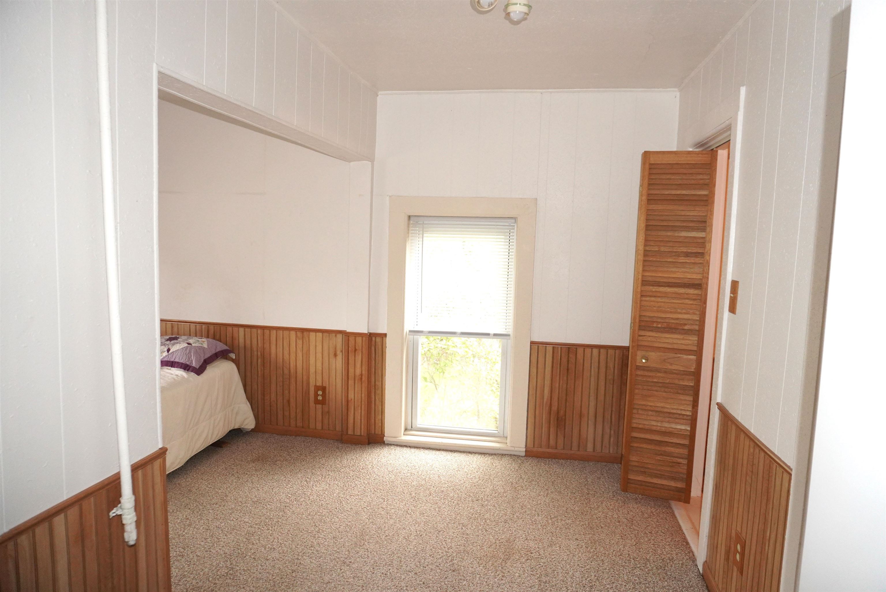1605 E MAIN STREET, Merrill, Wisconsin 54452, 6 Bedrooms Bedrooms, ,2 BathroomsBathrooms,Residential,For Sale,1605 E MAIN STREET,22604591