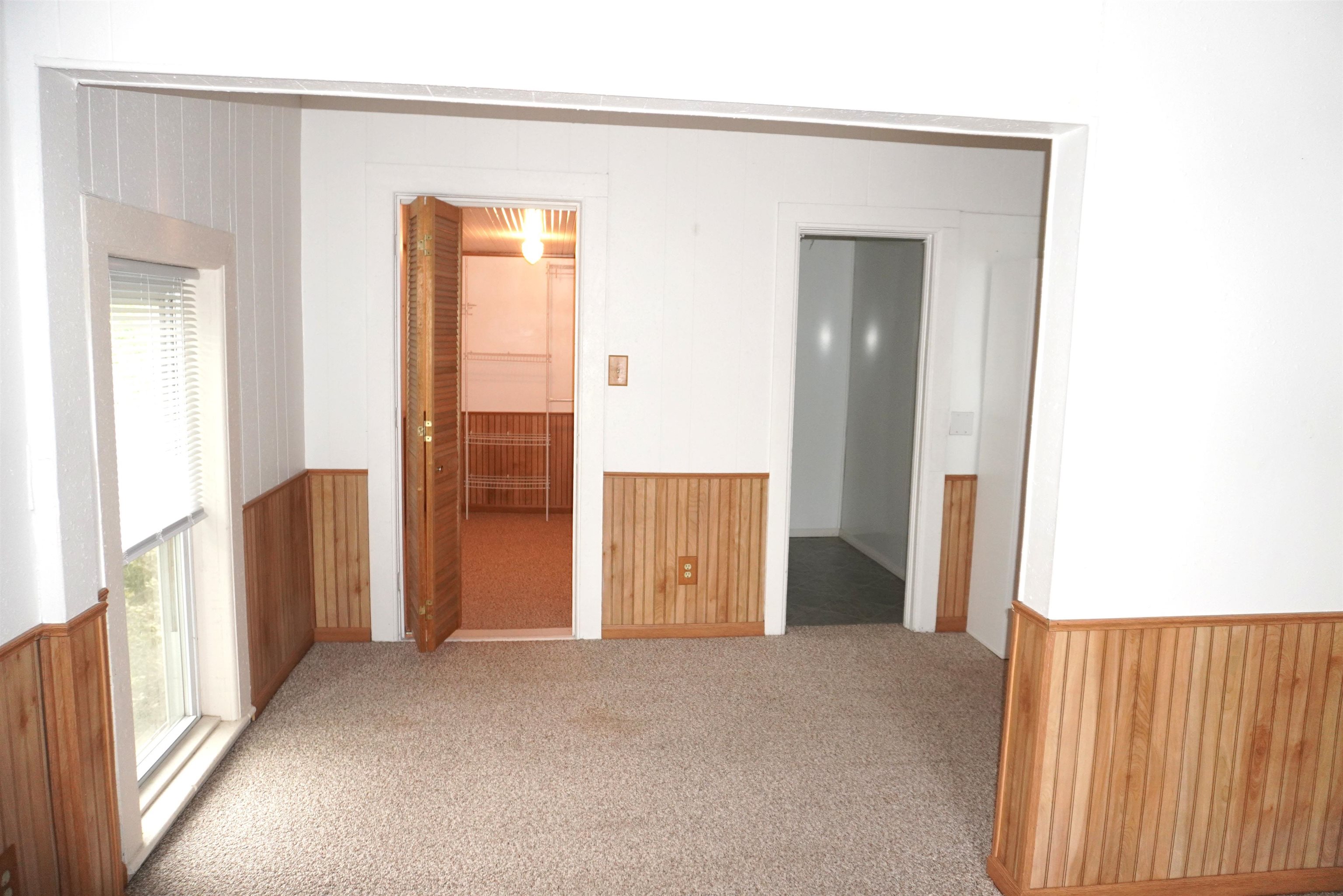 1605 E MAIN STREET, Merrill, Wisconsin 54452, 6 Bedrooms Bedrooms, ,2 BathroomsBathrooms,Residential,For Sale,1605 E MAIN STREET,22604591