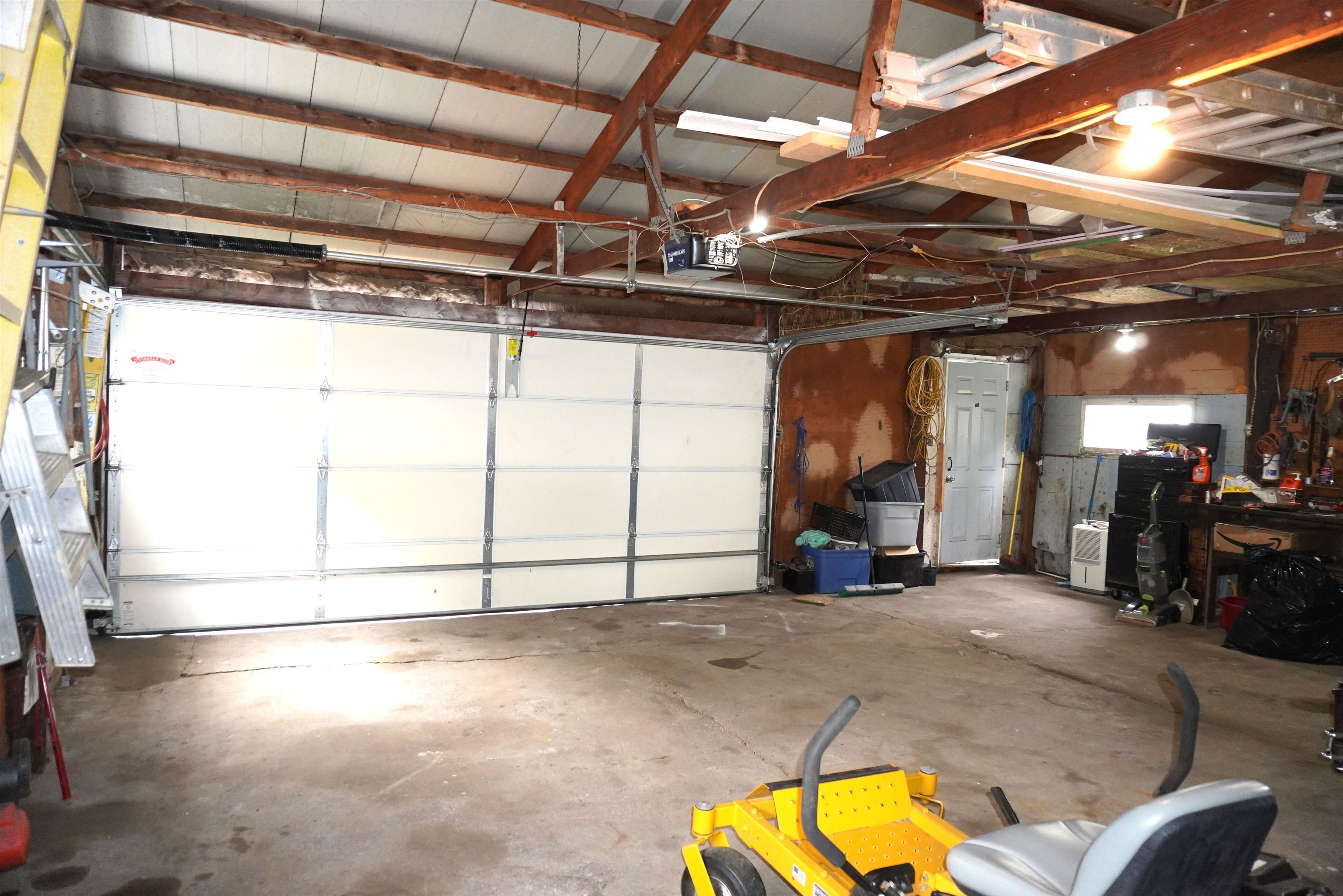 1605 E MAIN STREET, Merrill, Wisconsin 54452, 6 Bedrooms Bedrooms, ,2 BathroomsBathrooms,Residential,For Sale,1605 E MAIN STREET,22604591