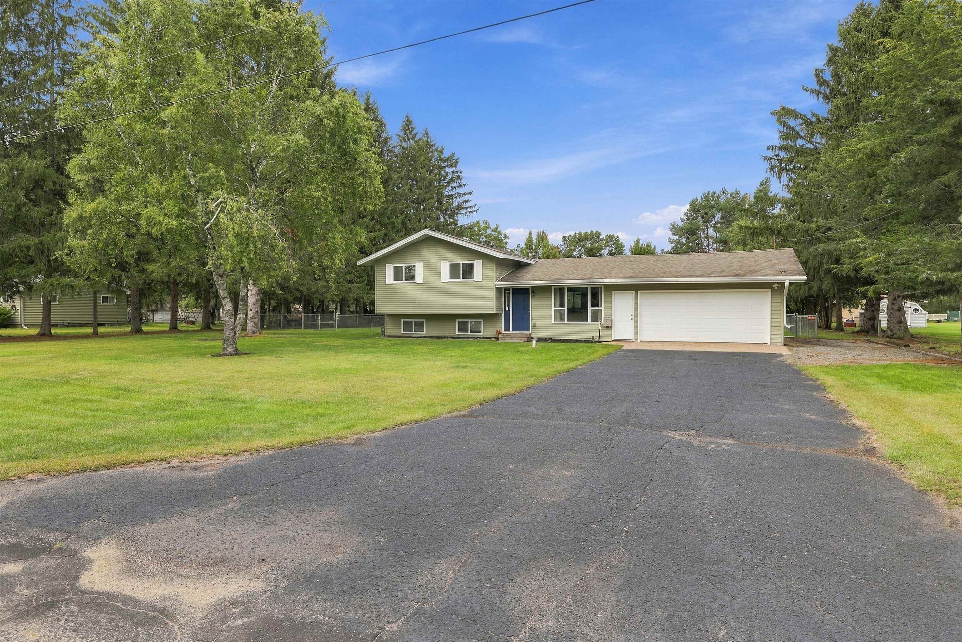 8331 CEDAR LANE, Wisconsin Rapids, Wisconsin 54494, 3 Bedrooms Bedrooms, ,1 BathroomBathrooms,Residential,For Sale,8331 CEDAR LANE,22604592