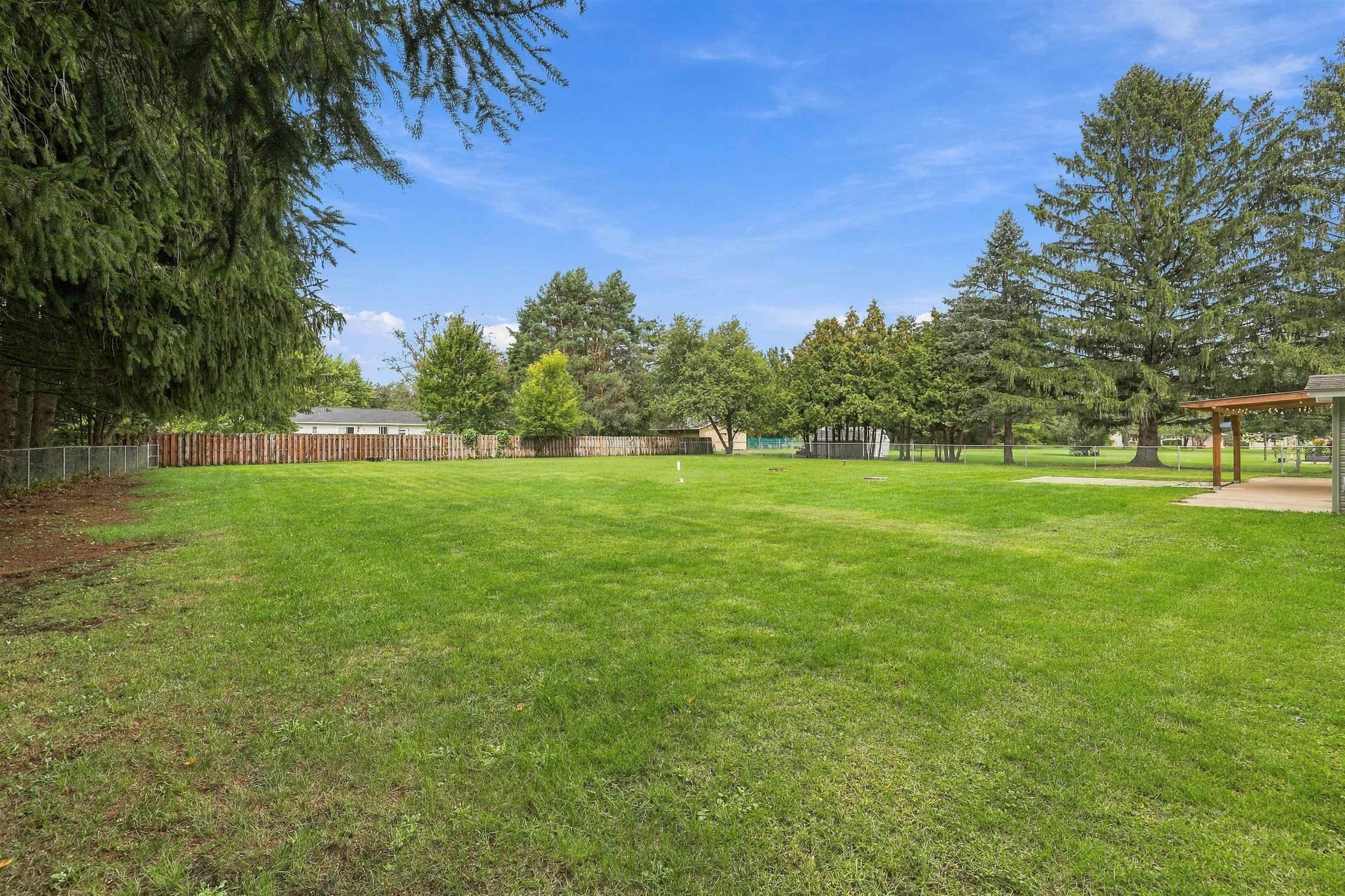 8331 CEDAR LANE, Wisconsin Rapids, Wisconsin 54494, 3 Bedrooms Bedrooms, ,1 BathroomBathrooms,Residential,For Sale,8331 CEDAR LANE,22604592
