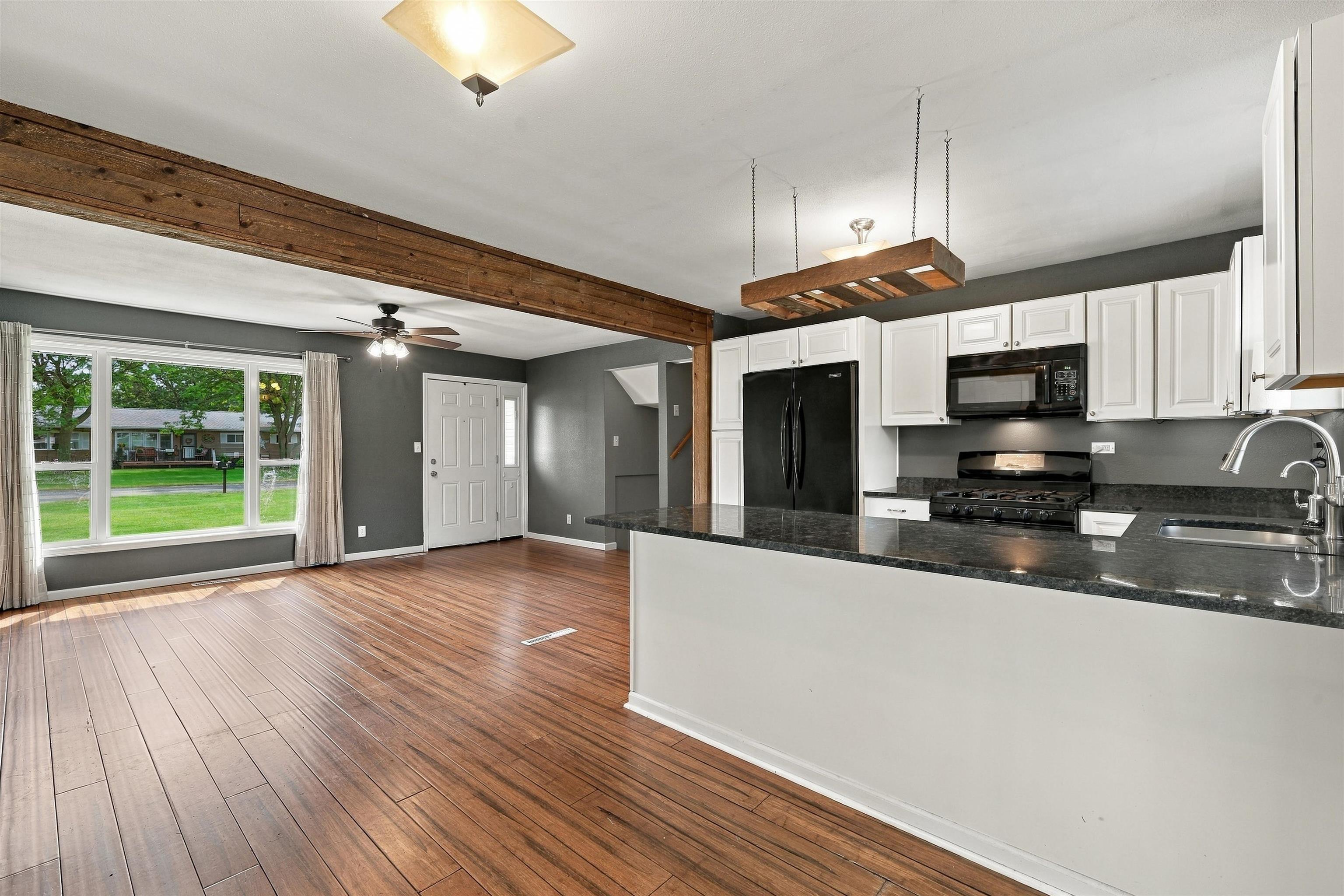 8331 CEDAR LANE, Wisconsin Rapids, Wisconsin 54494, 3 Bedrooms Bedrooms, ,1 BathroomBathrooms,Residential,For Sale,8331 CEDAR LANE,22604592