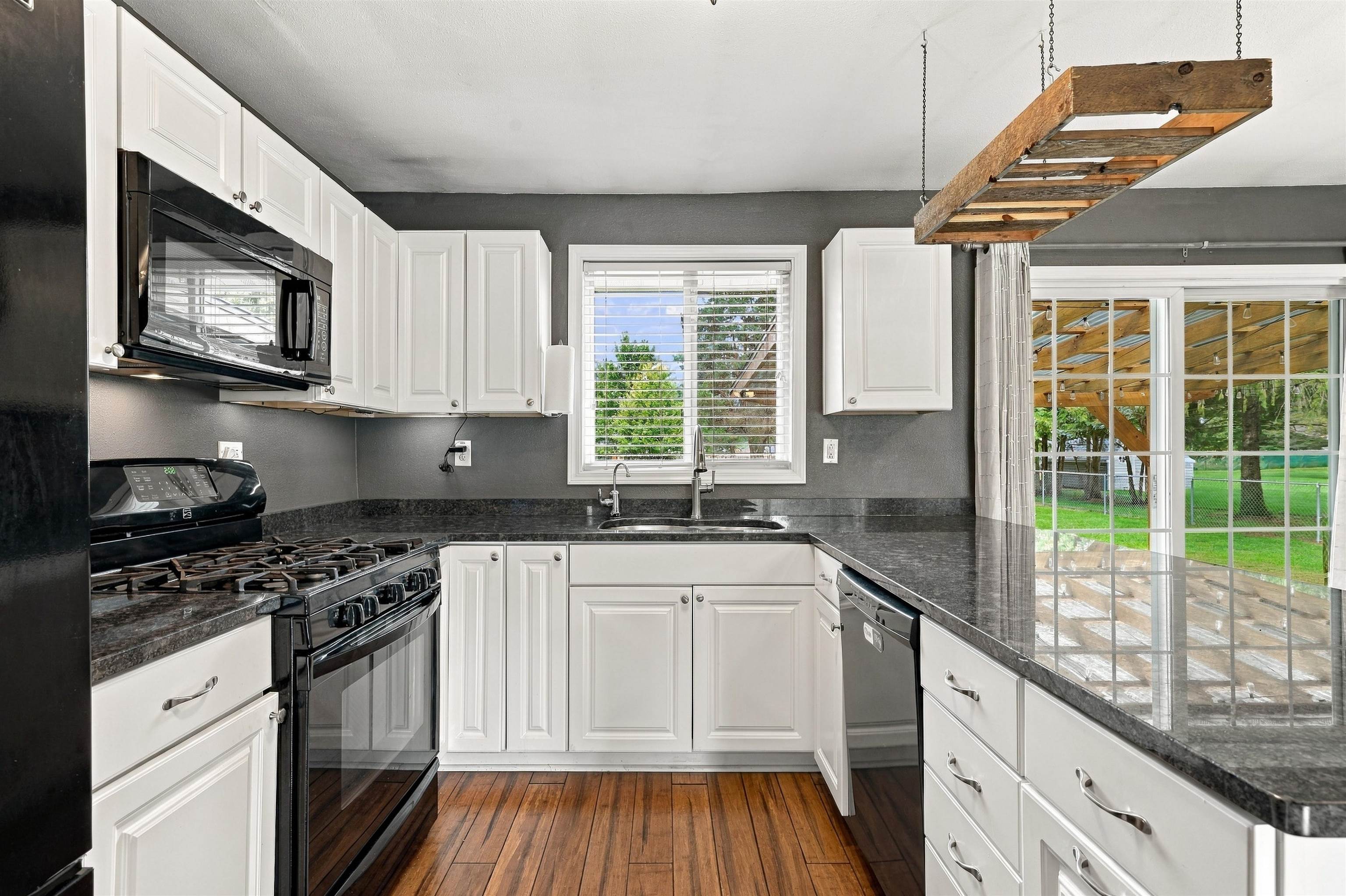 8331 CEDAR LANE, Wisconsin Rapids, Wisconsin 54494, 3 Bedrooms Bedrooms, ,1 BathroomBathrooms,Residential,For Sale,8331 CEDAR LANE,22604592
