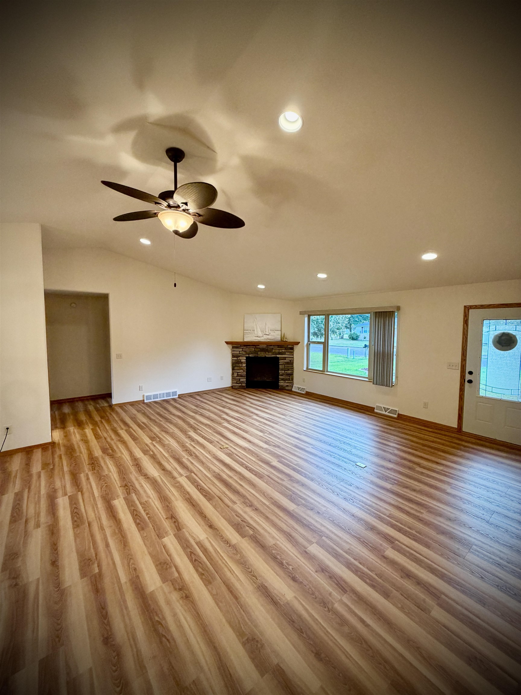 306 BIRCH STREET, Mosinee, Wisconsin 54455, 3 Bedrooms Bedrooms, ,2 BathroomsBathrooms,Residential,For Sale,306 BIRCH STREET,22604594