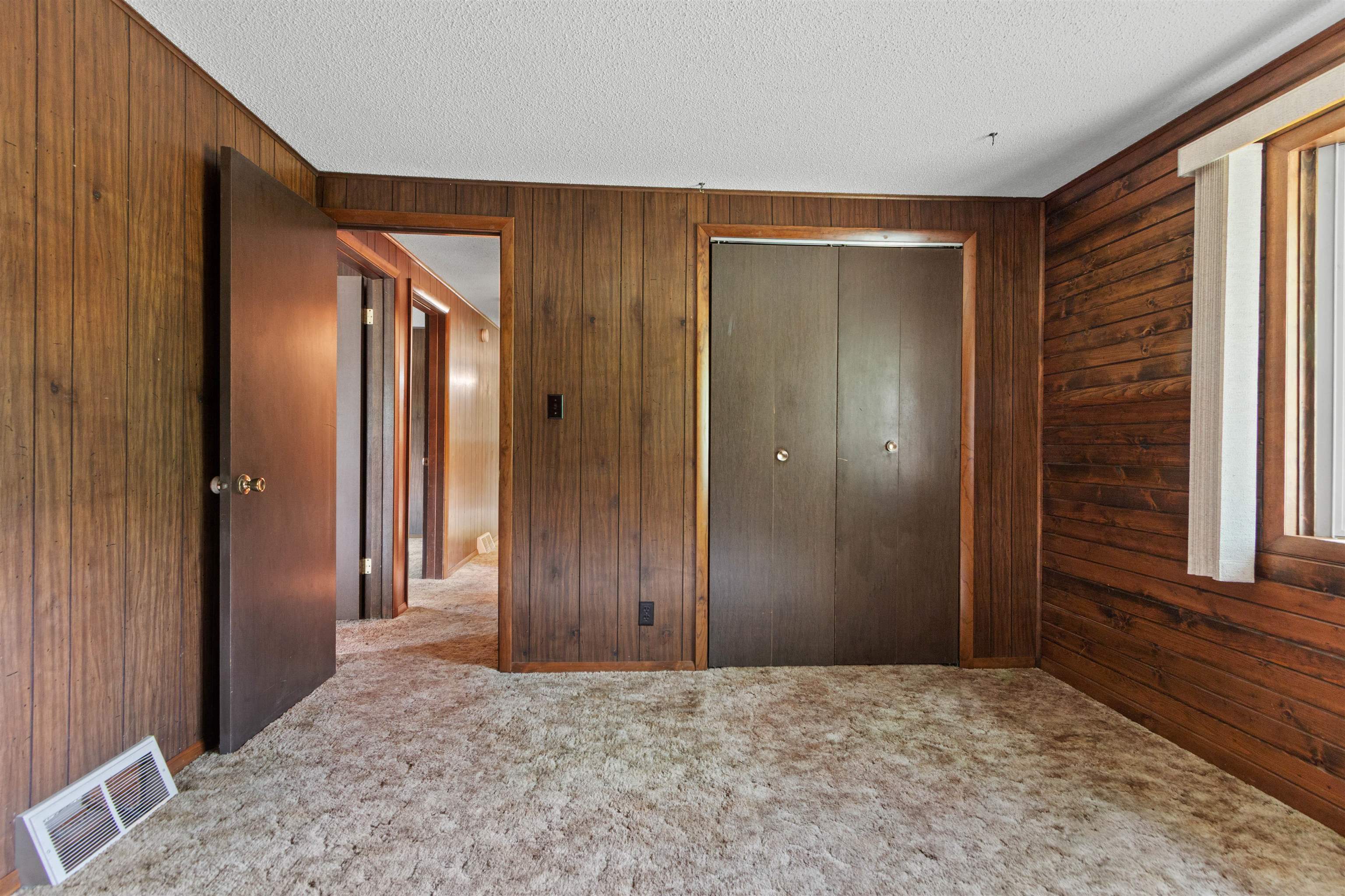 4555 LYNN HILL ROAD, Nekoosa, Wisconsin 54457, 3 Bedrooms Bedrooms, ,1 BathroomBathrooms,Residential,For Sale,4555 LYNN HILL ROAD,22604599
