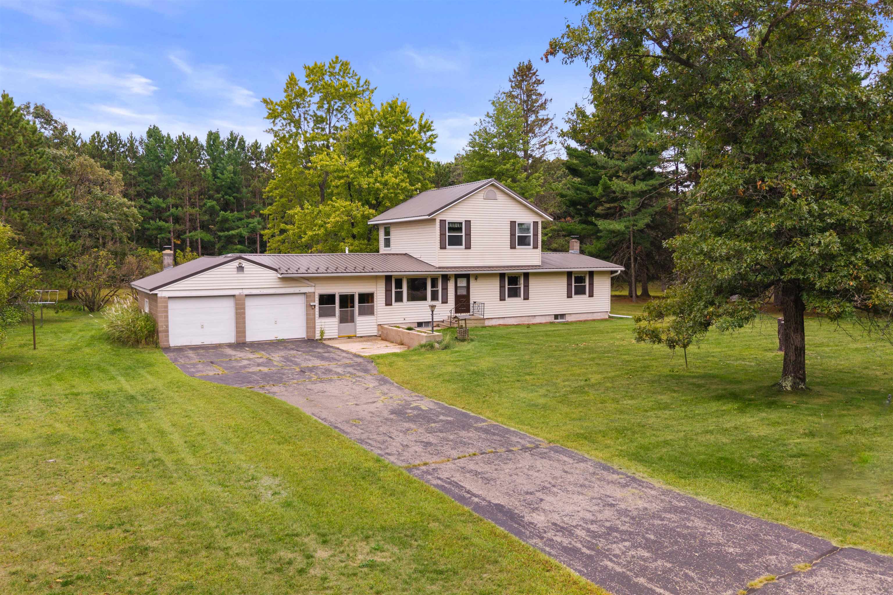 4555 LYNN HILL ROAD, Nekoosa, Wisconsin 54457, 3 Bedrooms Bedrooms, ,1 BathroomBathrooms,Residential,For Sale,4555 LYNN HILL ROAD,22604599