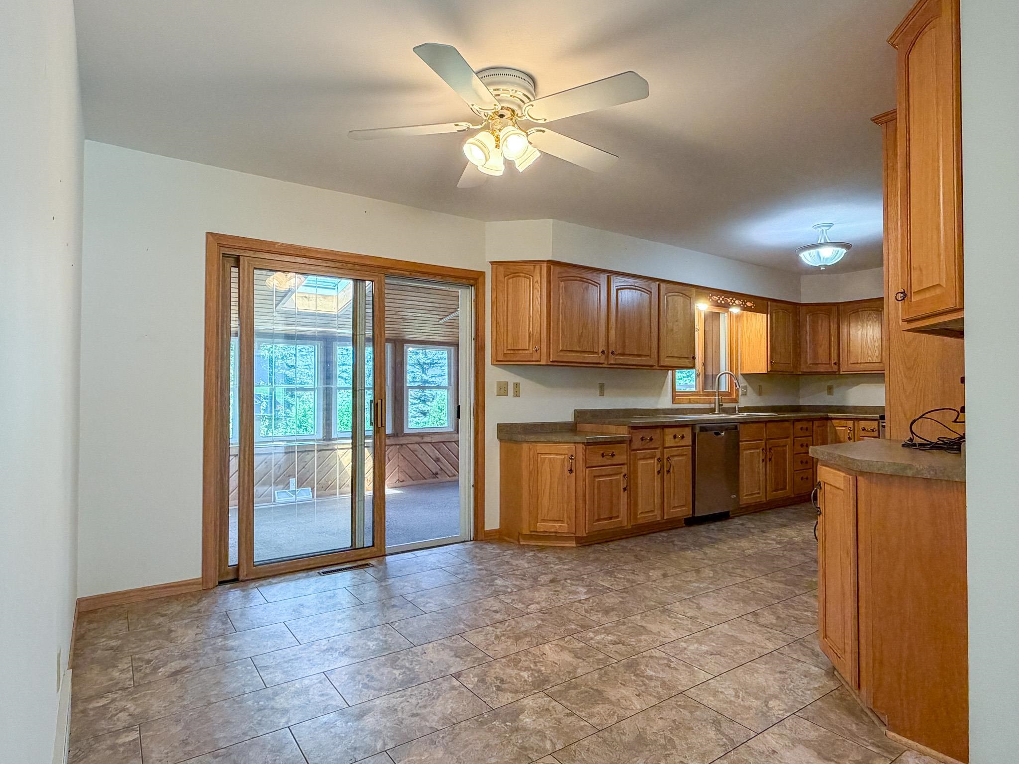 1906 PERRY DRIVE, Schofield, Wisconsin 54476, 4 Bedrooms Bedrooms, ,2 BathroomsBathrooms,Residential,For Sale,1906 PERRY DRIVE,22604601