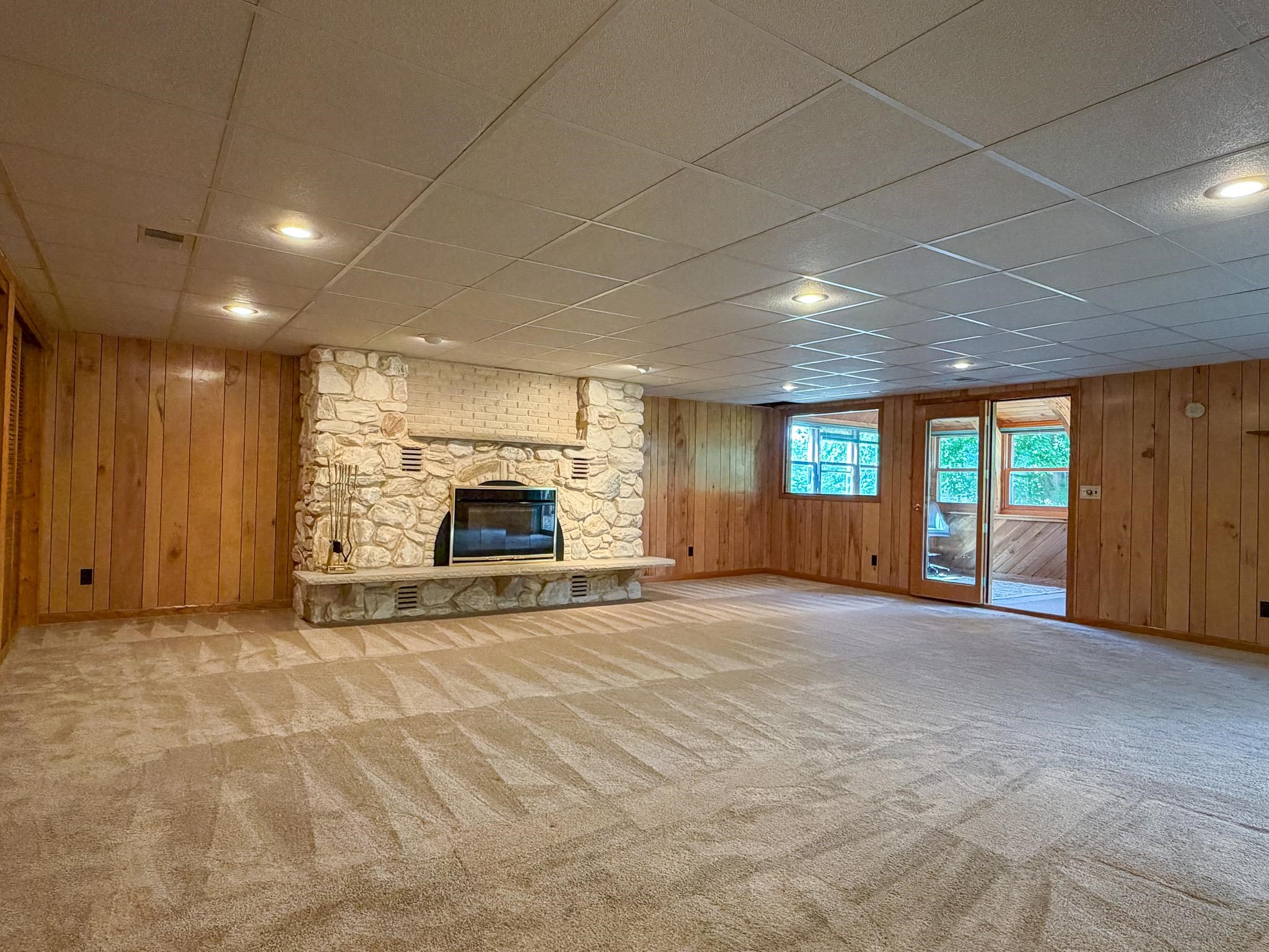 1906 PERRY DRIVE, Schofield, Wisconsin 54476, 4 Bedrooms Bedrooms, ,2 BathroomsBathrooms,Residential,For Sale,1906 PERRY DRIVE,22604601