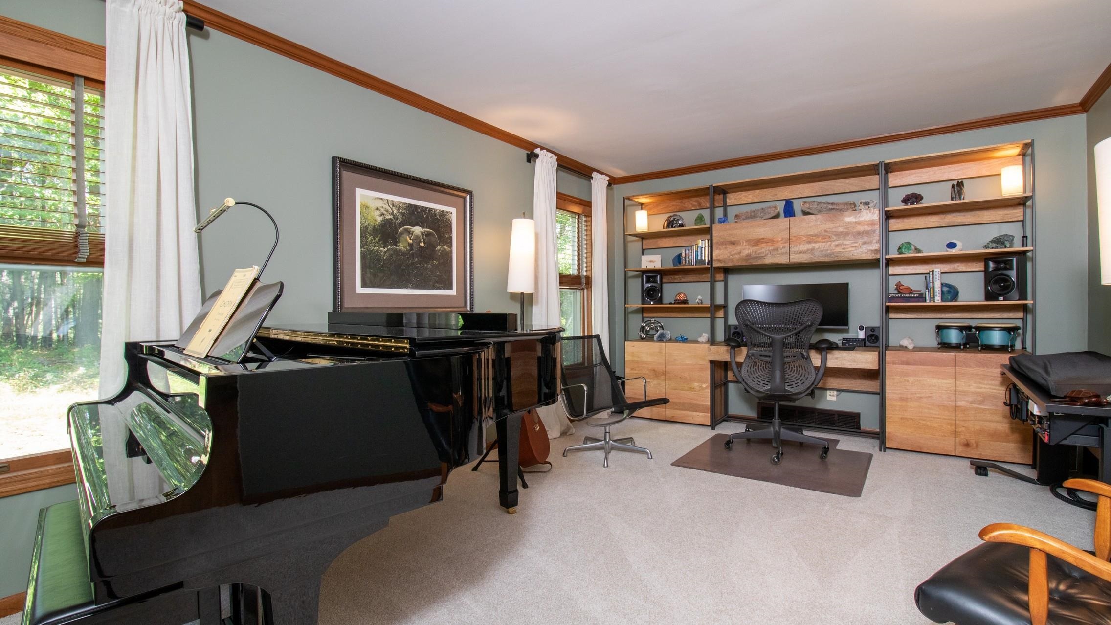 223190 BARBERRY COURT, Wausau, Wisconsin 54401, 4 Bedrooms Bedrooms, ,3 BathroomsBathrooms,Residential,For Sale,223190 BARBERRY COURT,22604604