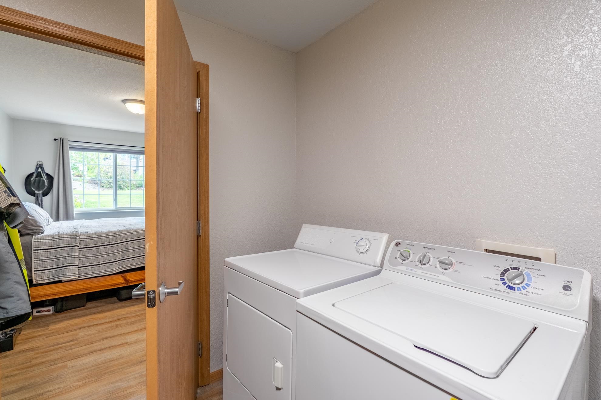 7320 WHITESPIRE ROAD, Schofield, Wisconsin 54476, 1 Bedroom Bedrooms, ,1 BathroomBathrooms,Residential,For Sale,7320 WHITESPIRE ROAD,22604608