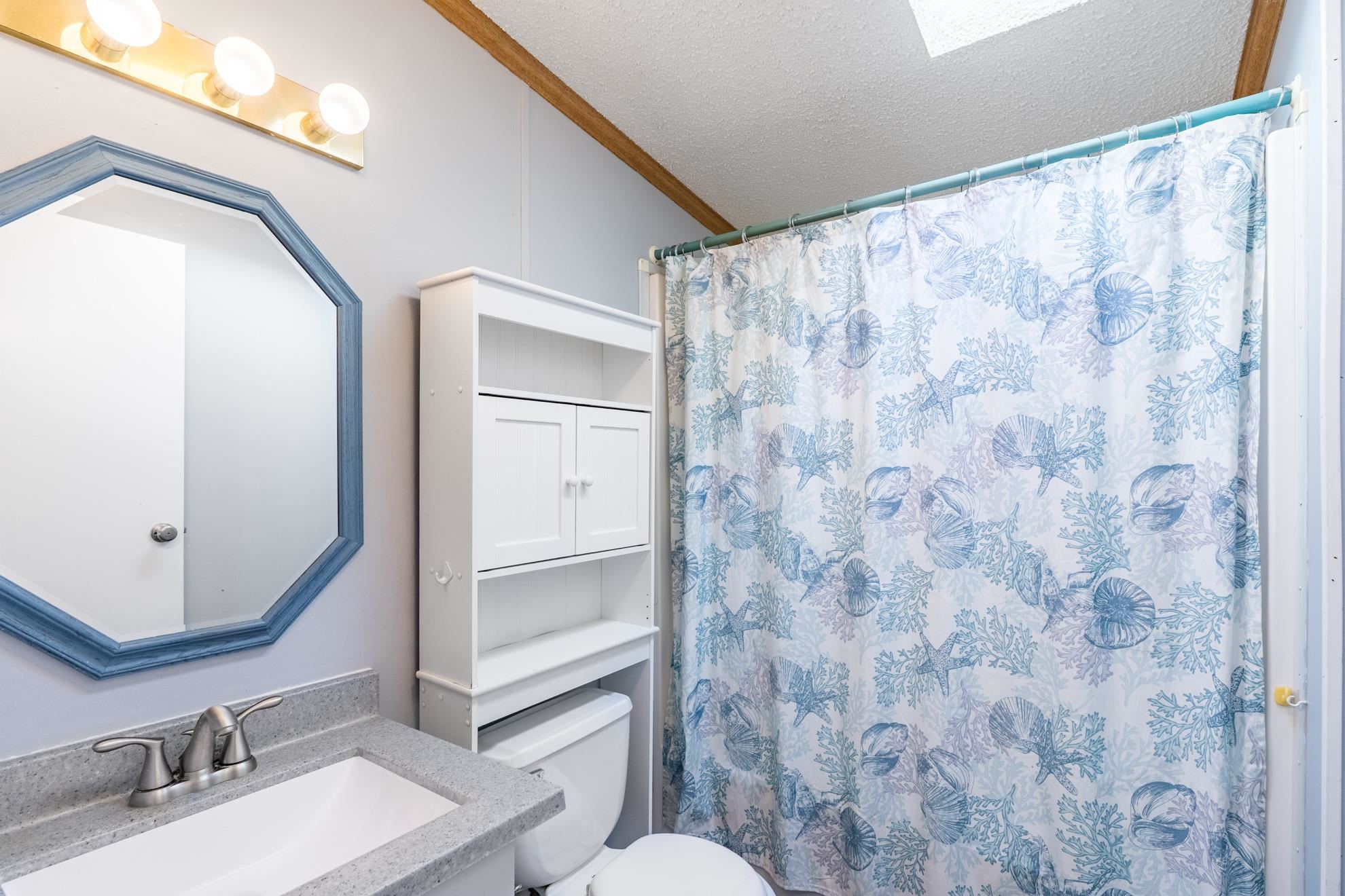 1703 CEDAR AVENUE, Tomahawk, Wisconsin 54487, 4 Bedrooms Bedrooms, ,2 BathroomsBathrooms,Residential,For Sale,1703 CEDAR AVENUE,22604611