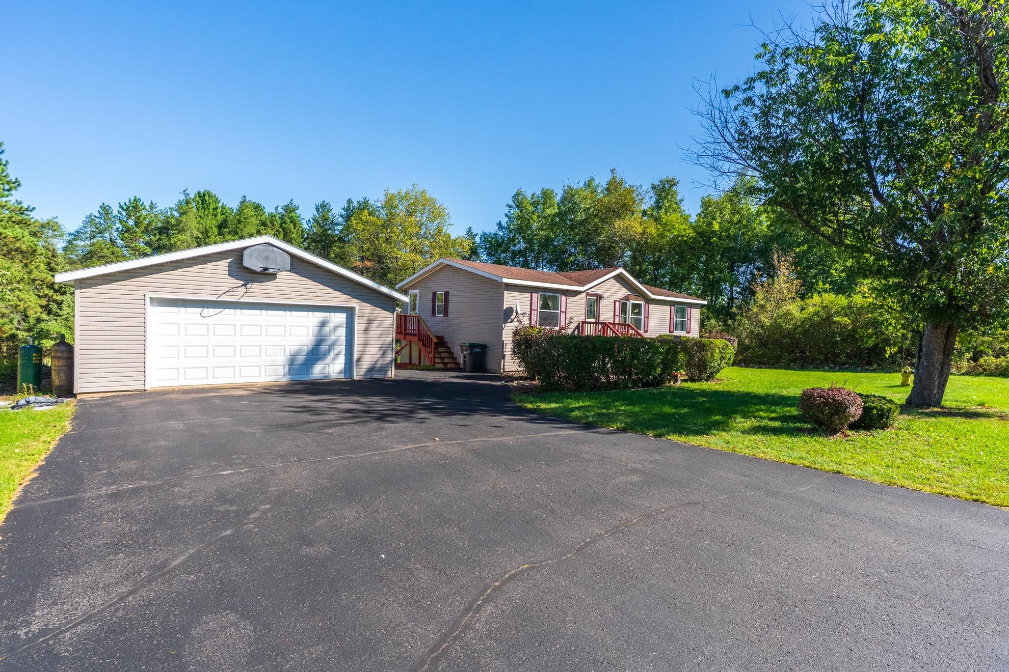 1703 CEDAR AVENUE, Tomahawk, Wisconsin 54487, 4 Bedrooms Bedrooms, ,2 BathroomsBathrooms,Residential,For Sale,1703 CEDAR AVENUE,22604611