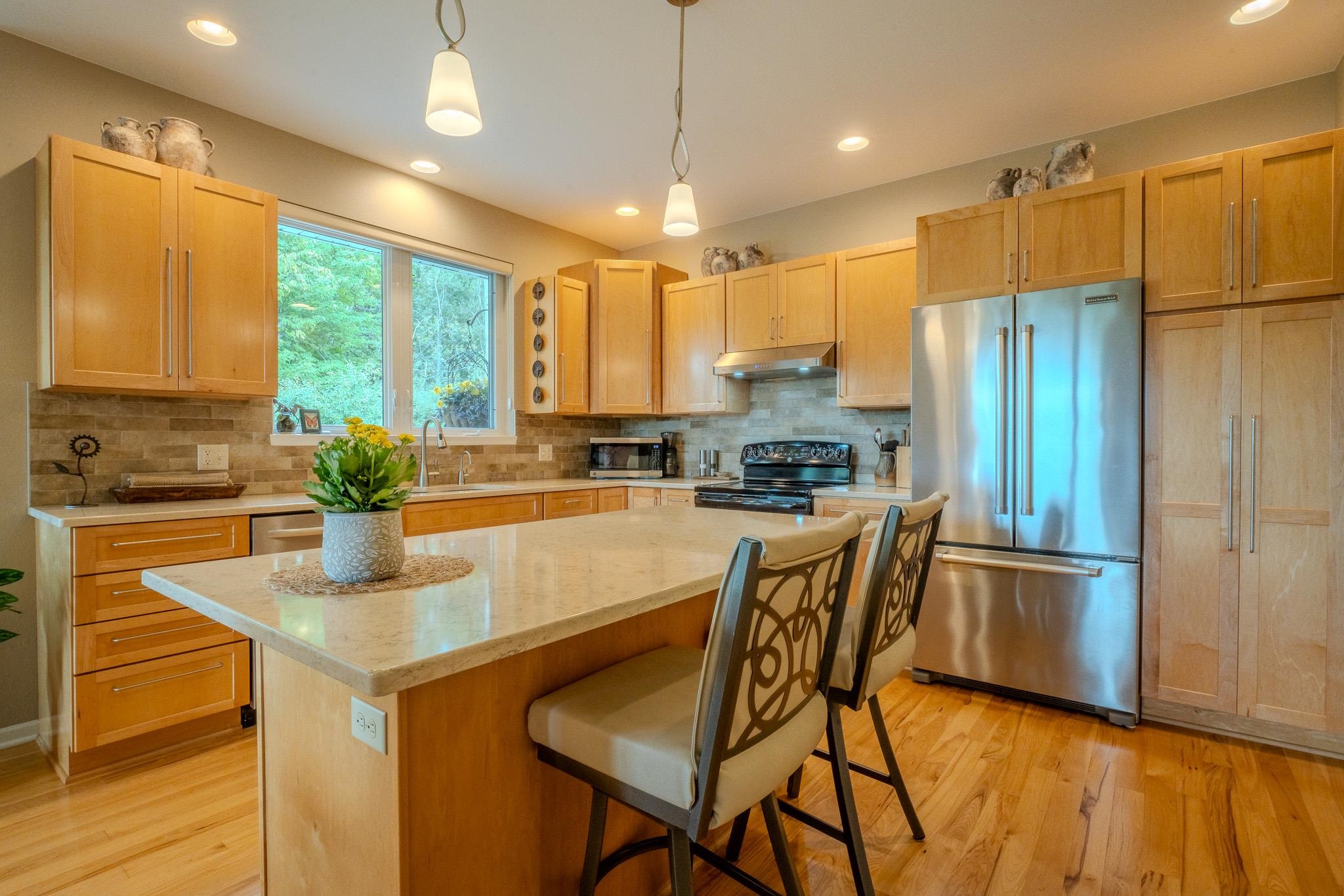 1804 POPLAR LANE, Wausau, Wisconsin 54403, 2 Bedrooms Bedrooms, ,2 BathroomsBathrooms,Residential,For Sale,1804 POPLAR LANE,22604613