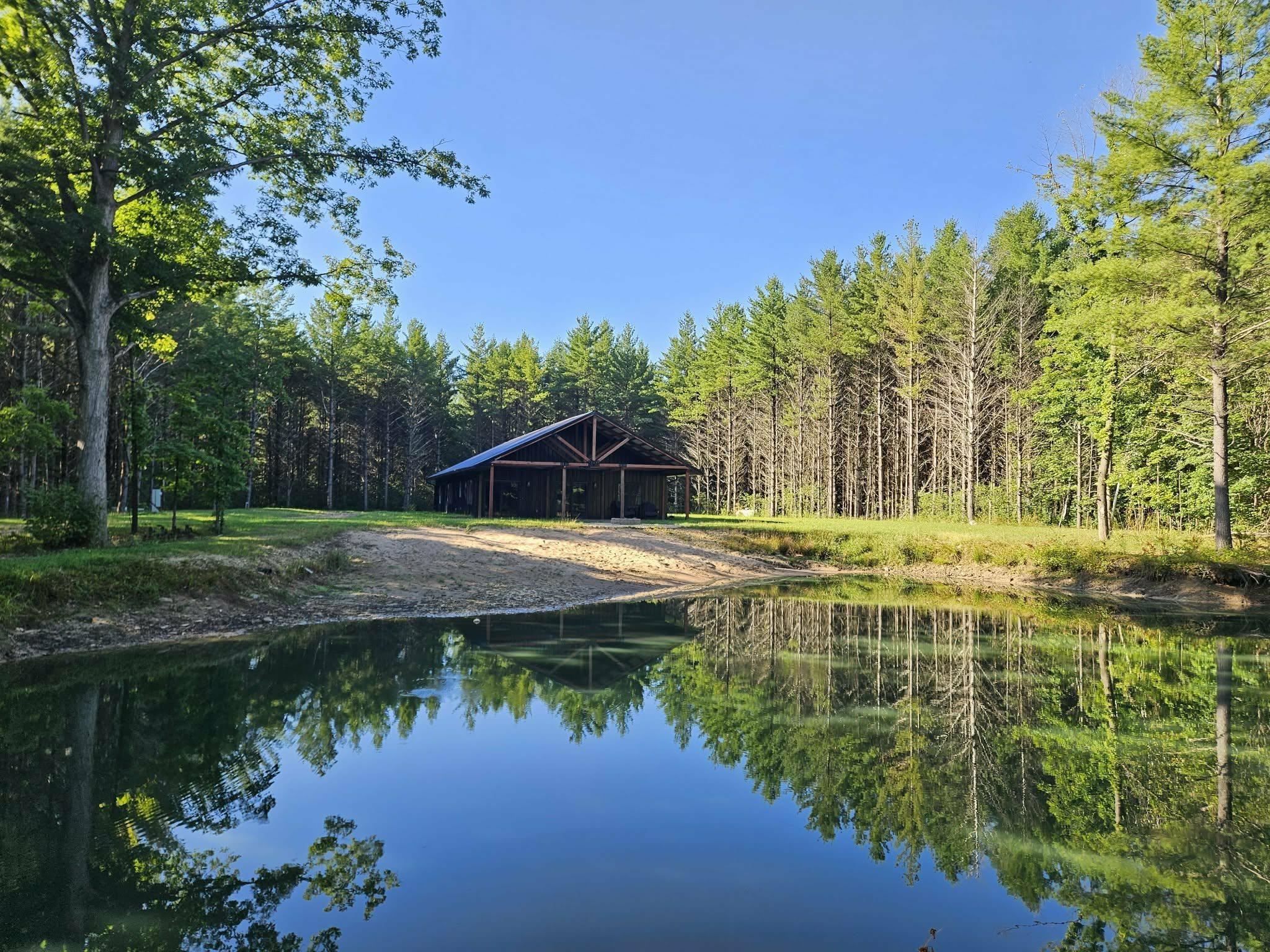 8135 ROBIN ROAD, Marshfield, Wisconsin 54449, 2 Bedrooms Bedrooms, ,2 BathroomsBathrooms,Residential,For Sale,8135 ROBIN ROAD,22604614