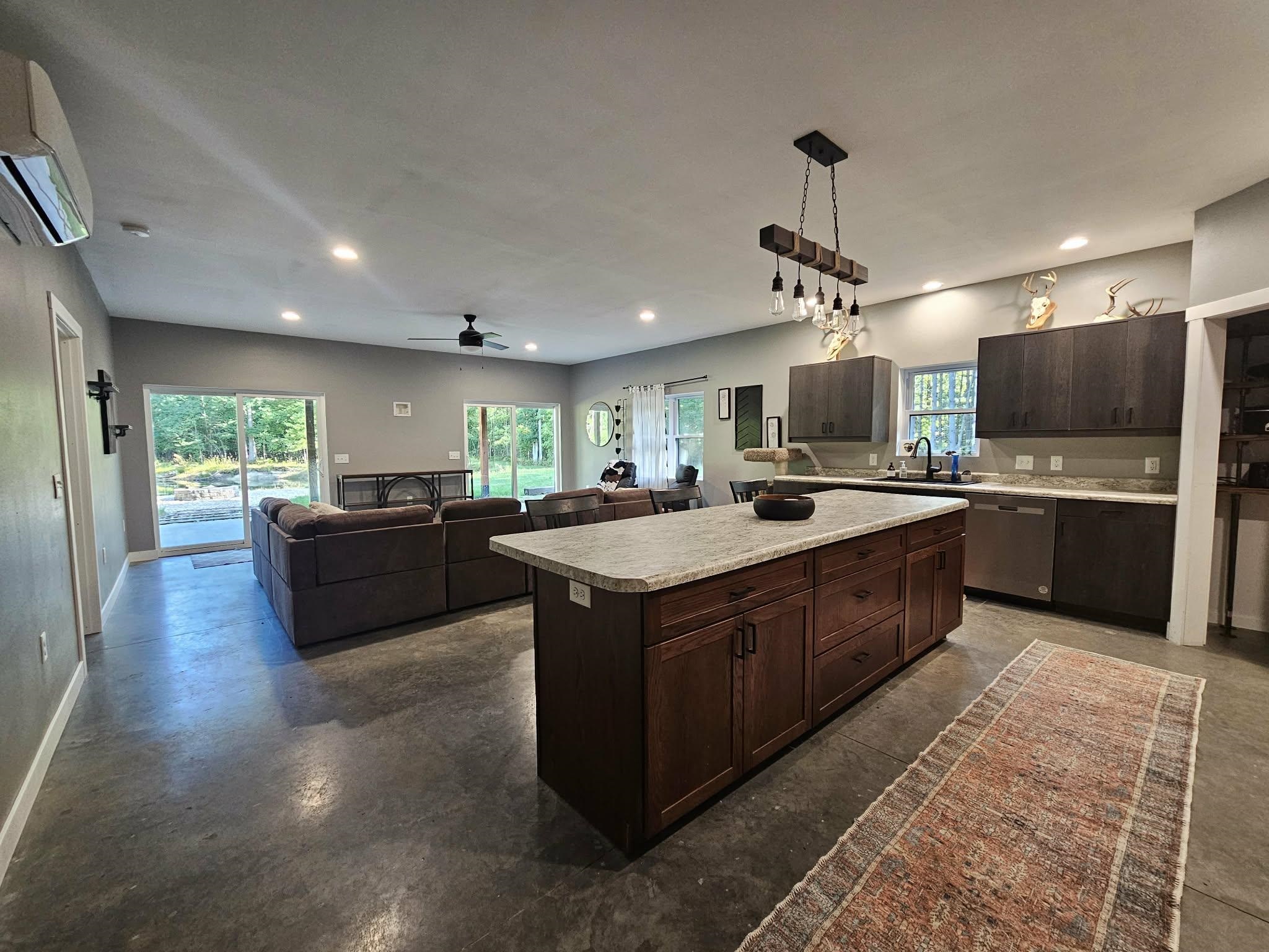 8135 ROBIN ROAD, Marshfield, Wisconsin 54449, 2 Bedrooms Bedrooms, ,2 BathroomsBathrooms,Residential,For Sale,8135 ROBIN ROAD,22604614