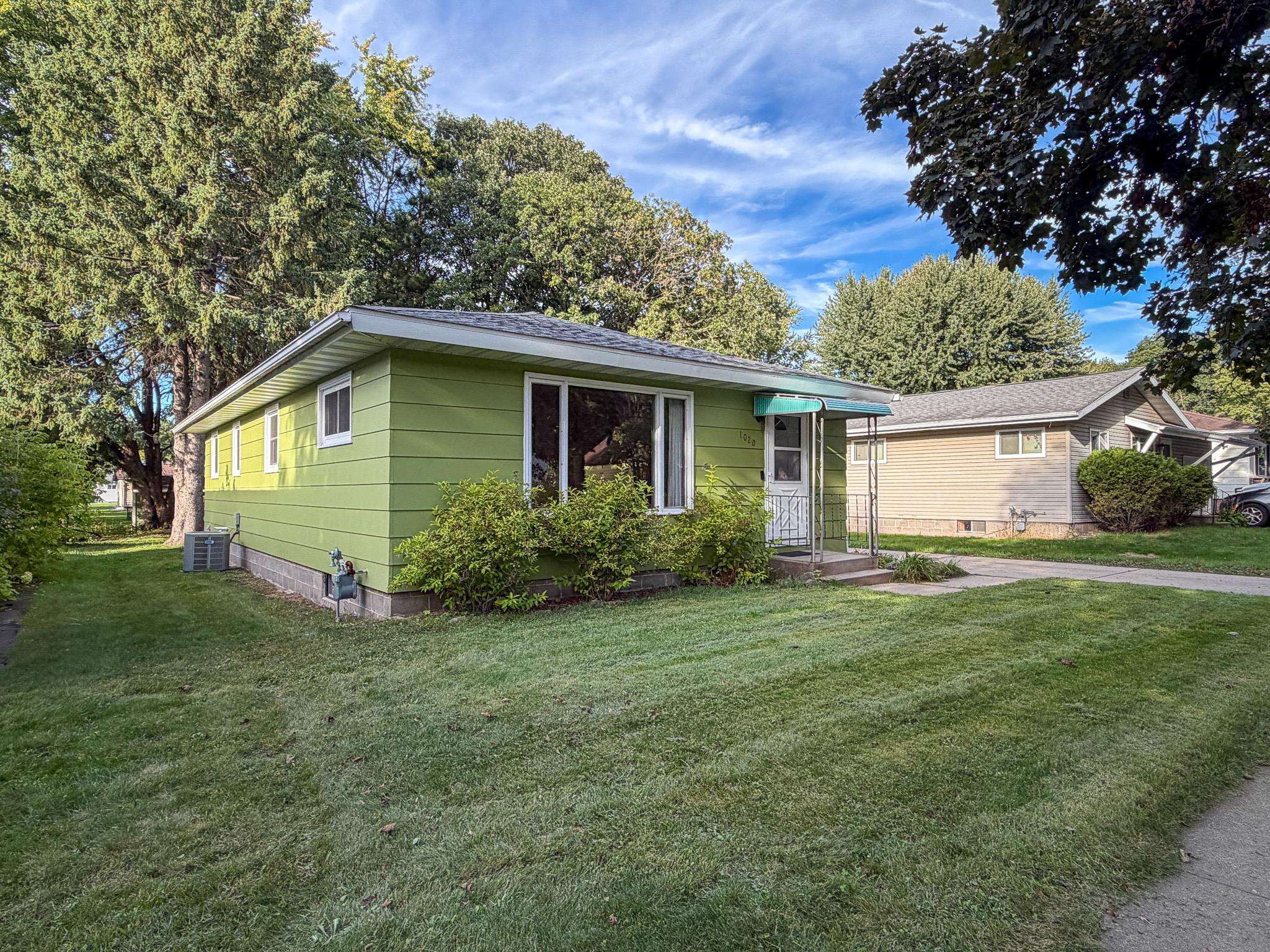 1020 MCINTOSH STREET, Wausau, Wisconsin 54403, 3 Bedrooms Bedrooms, ,1 BathroomBathrooms,Residential,For Sale,1020 MCINTOSH STREET,22604615