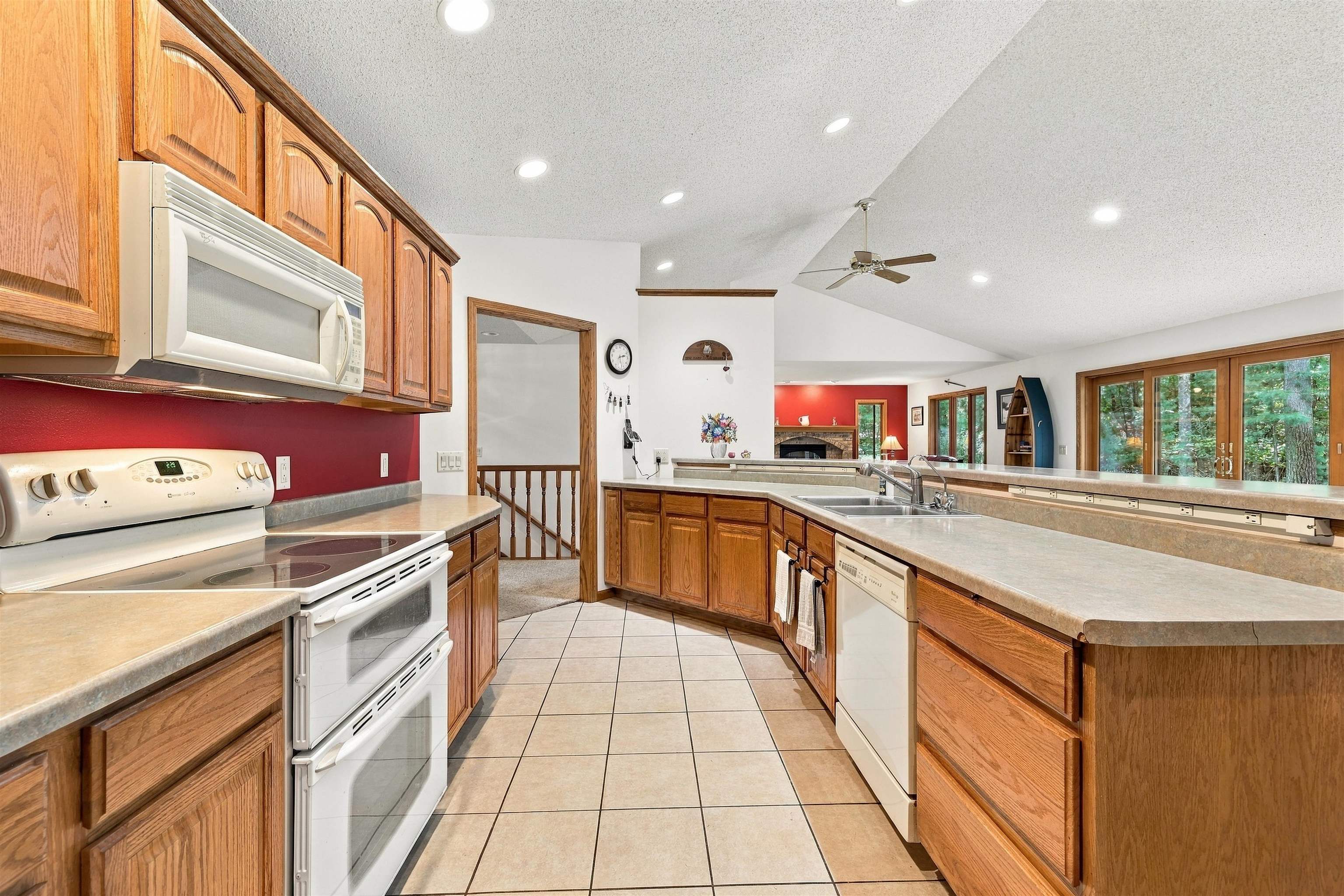 5120 TIMBERLAND TRAIL, Wisconsin Rapids, Wisconsin 54494, 3 Bedrooms Bedrooms, ,2 BathroomsBathrooms,Residential,For Sale,5120 TIMBERLAND TRAIL,22604618