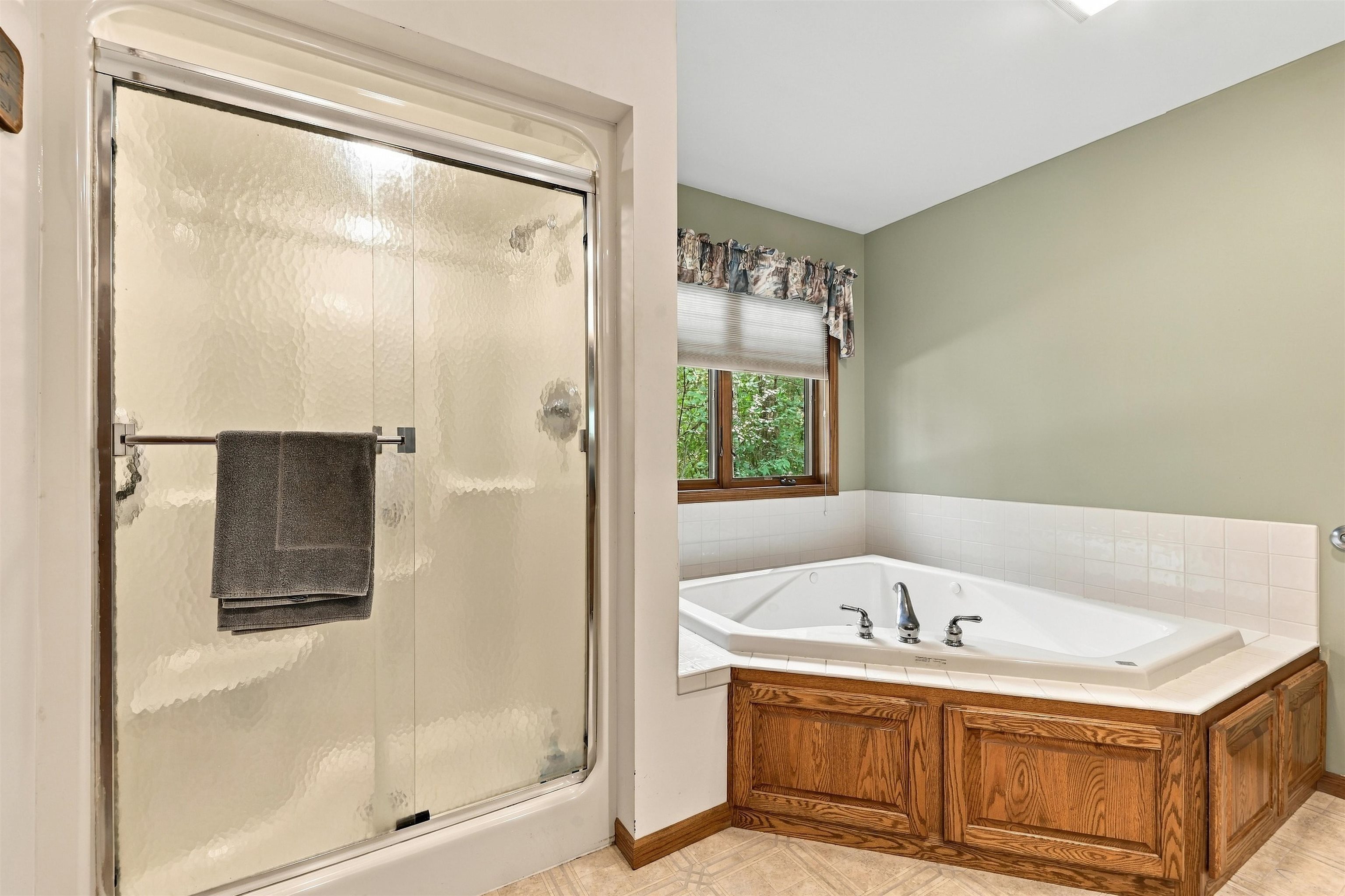 5120 TIMBERLAND TRAIL, Wisconsin Rapids, Wisconsin 54494, 3 Bedrooms Bedrooms, ,2 BathroomsBathrooms,Residential,For Sale,5120 TIMBERLAND TRAIL,22604618