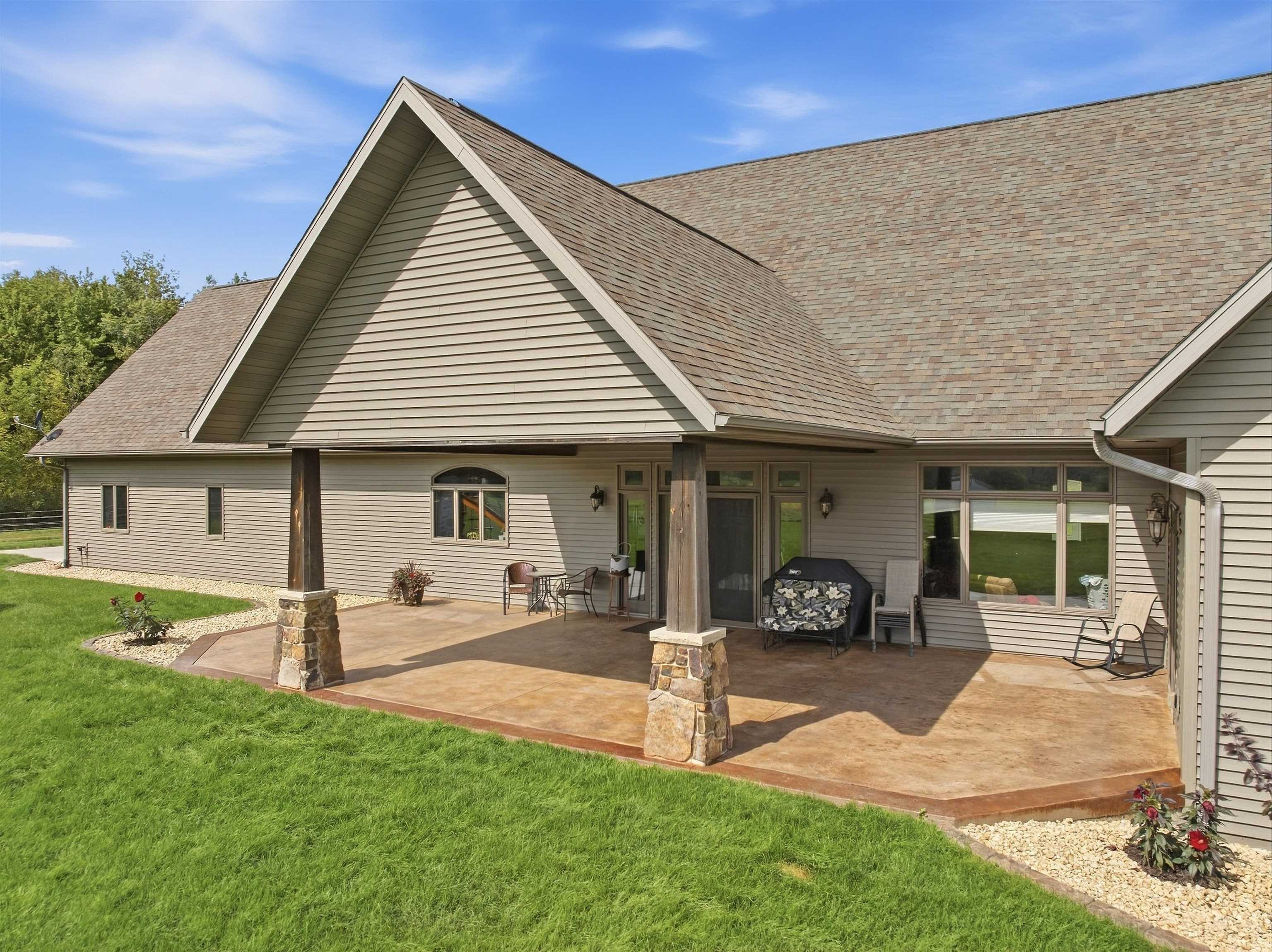 9073 RICHFIELD DRIVE, Marshfield, Wisconsin 54449, 6 Bedrooms Bedrooms, ,3 BathroomsBathrooms,Residential,For Sale,9073 RICHFIELD DRIVE,22604619