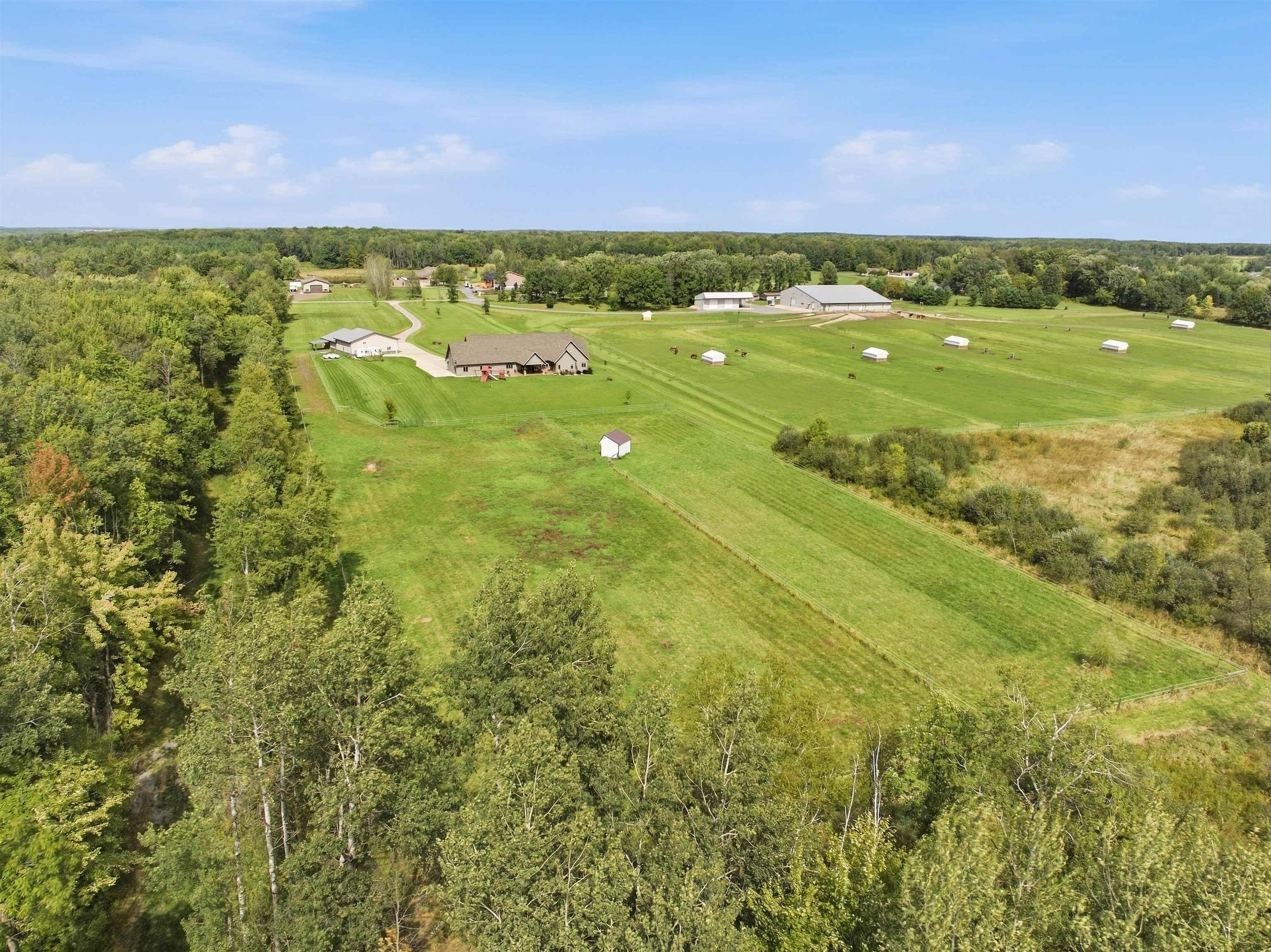 9073 RICHFIELD DRIVE, Marshfield, Wisconsin 54449, 6 Bedrooms Bedrooms, ,3 BathroomsBathrooms,Residential,For Sale,9073 RICHFIELD DRIVE,22604619