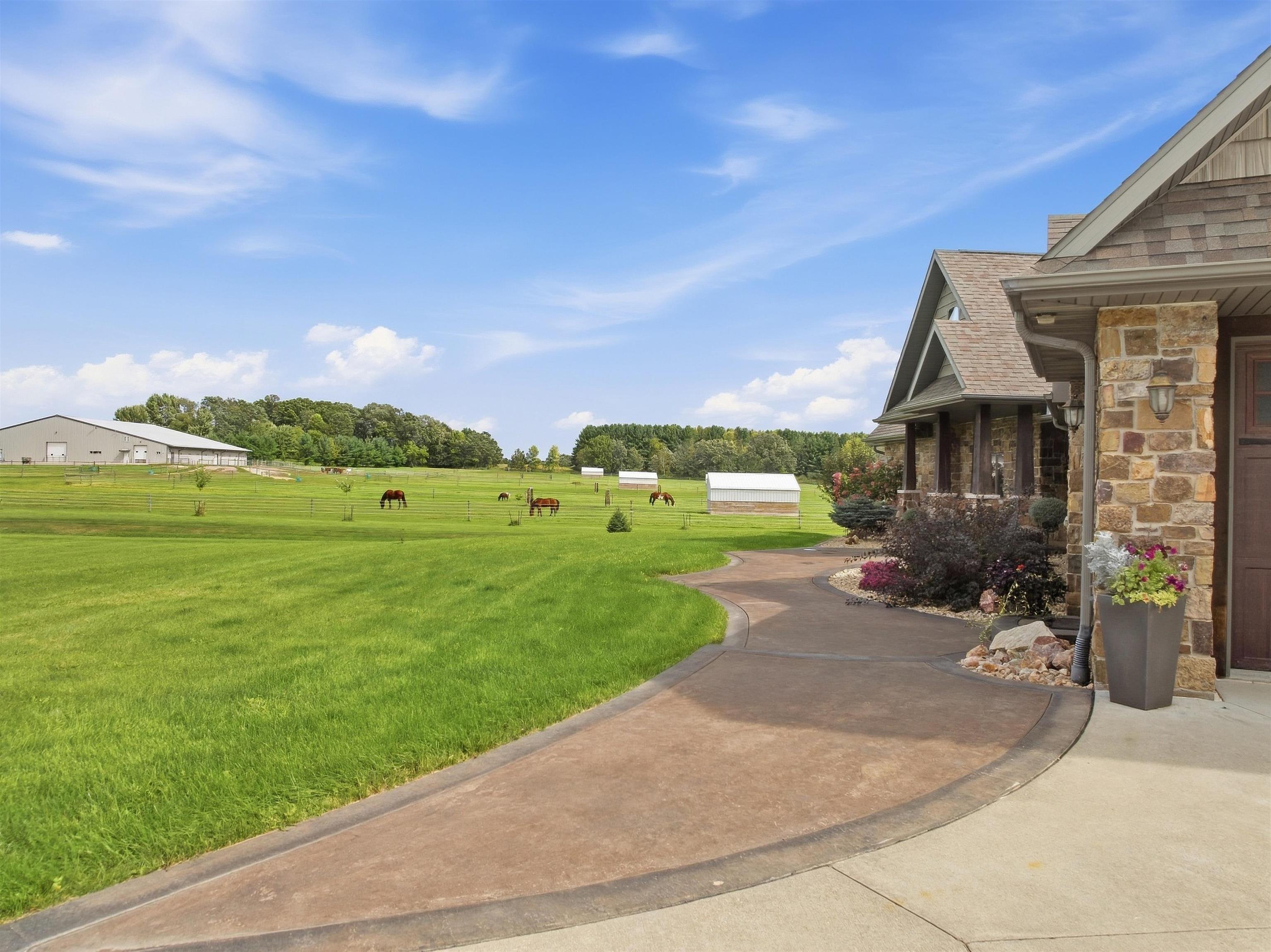 9073 RICHFIELD DRIVE, Marshfield, Wisconsin 54449, 6 Bedrooms Bedrooms, ,3 BathroomsBathrooms,Residential,For Sale,9073 RICHFIELD DRIVE,22604619