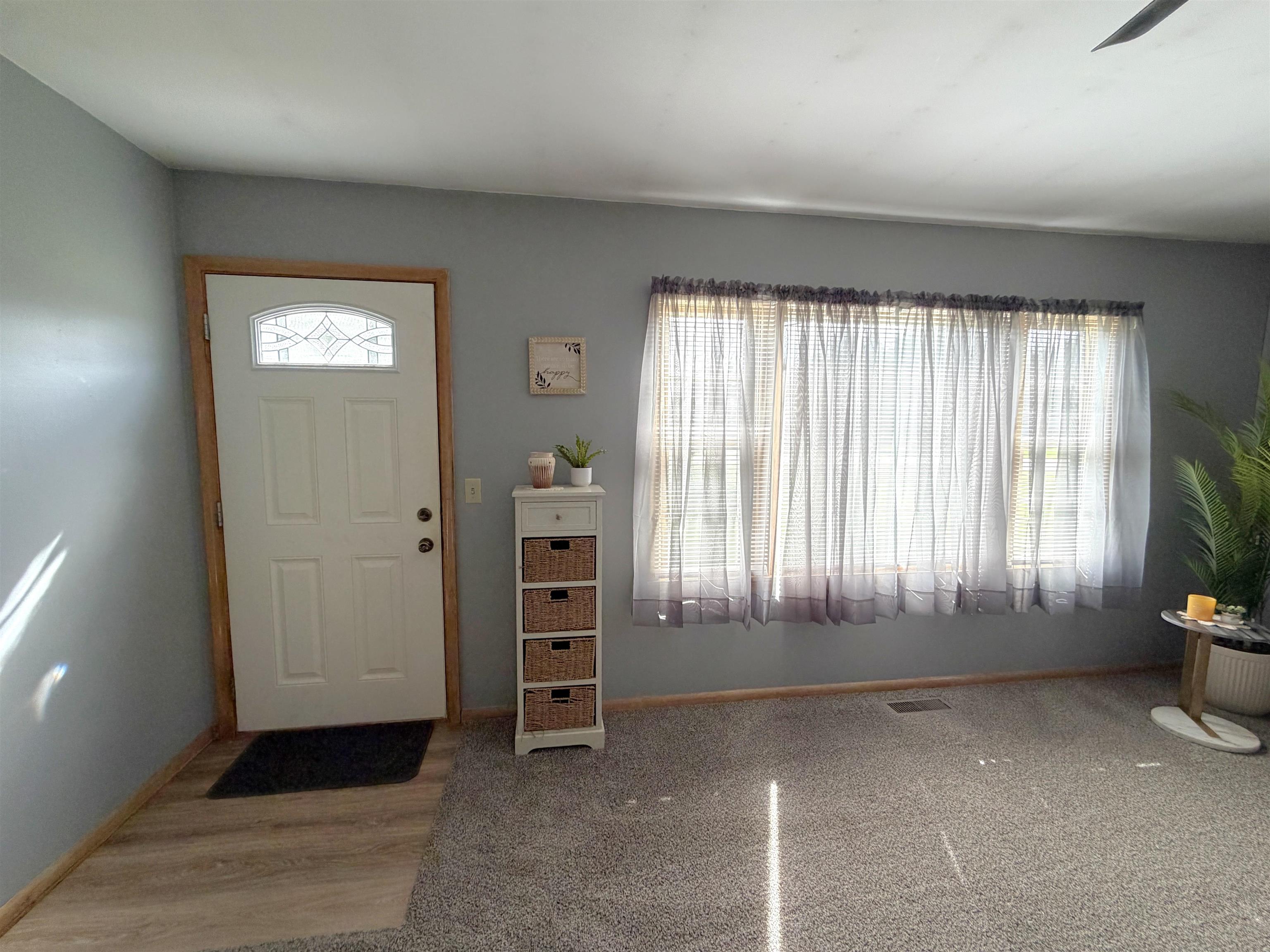 W9568 NORTH AVENUE, Antigo, Wisconsin 54409, 2 Bedrooms Bedrooms, ,1 BathroomBathrooms,Residential,For Sale,W9568 NORTH AVENUE,22604621