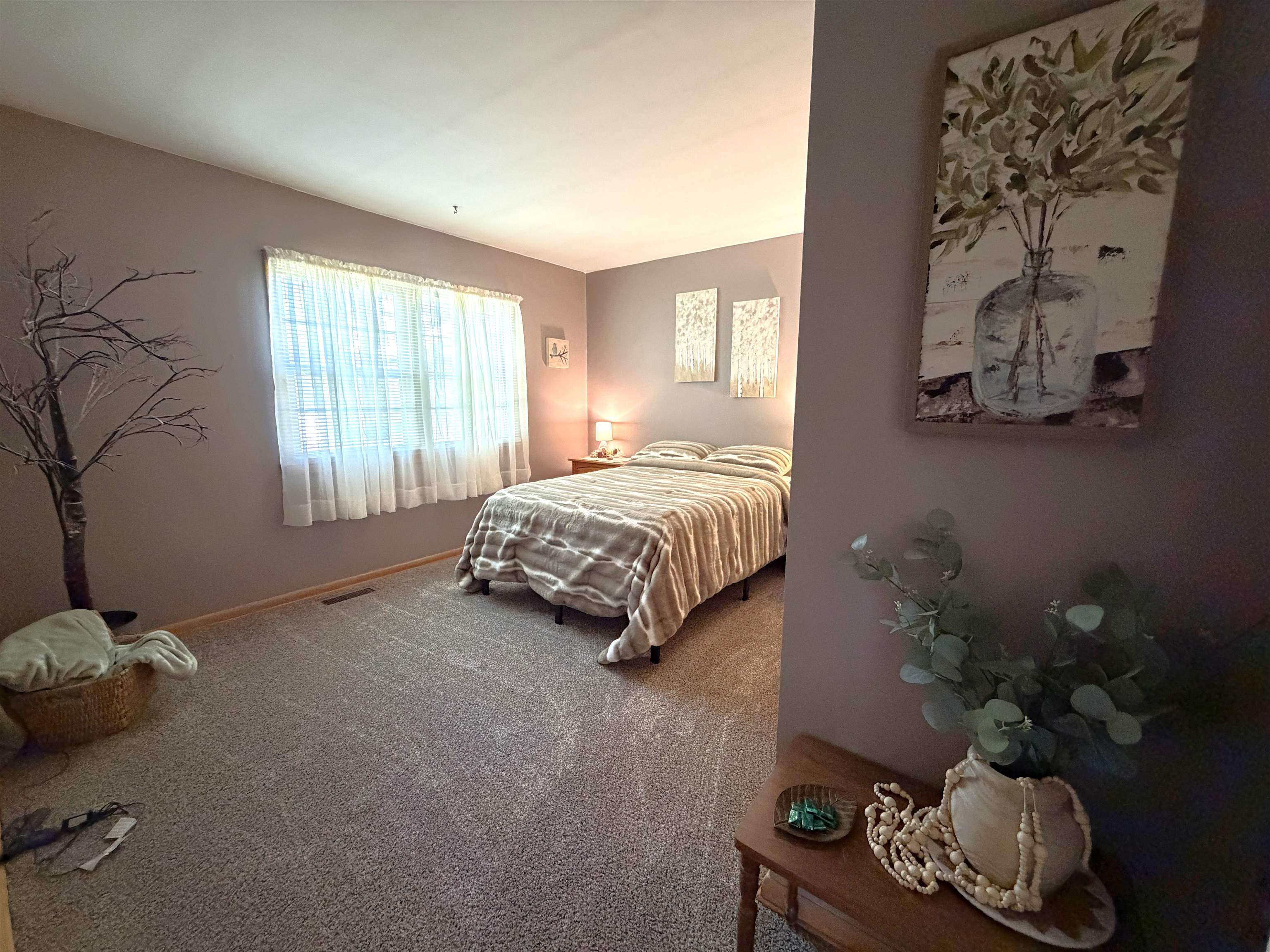 W9568 NORTH AVENUE, Antigo, Wisconsin 54409, 2 Bedrooms Bedrooms, ,1 BathroomBathrooms,Residential,For Sale,W9568 NORTH AVENUE,22604621