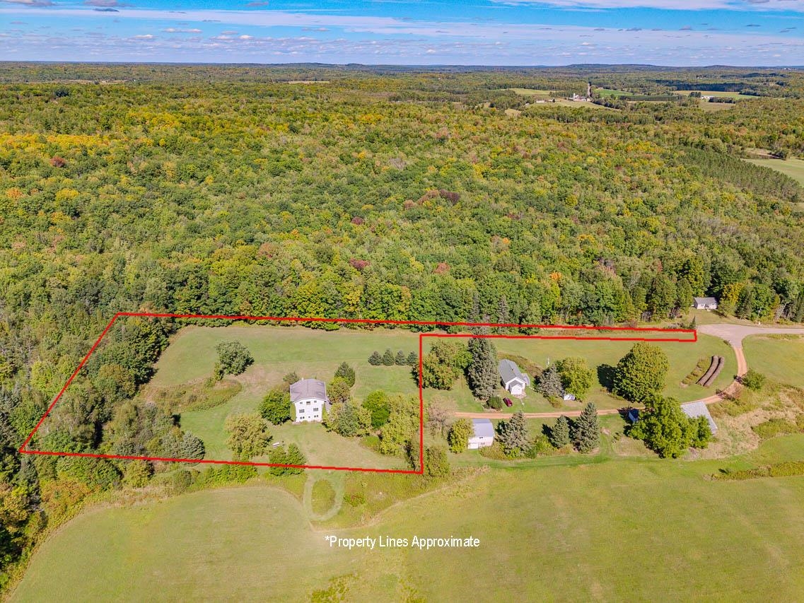 W5554 LINCOLN DRIVE, Merrill, Wisconsin 54452, 4 Bedrooms Bedrooms, ,3 BathroomsBathrooms,Residential,For Sale,W5554 LINCOLN DRIVE,22604623