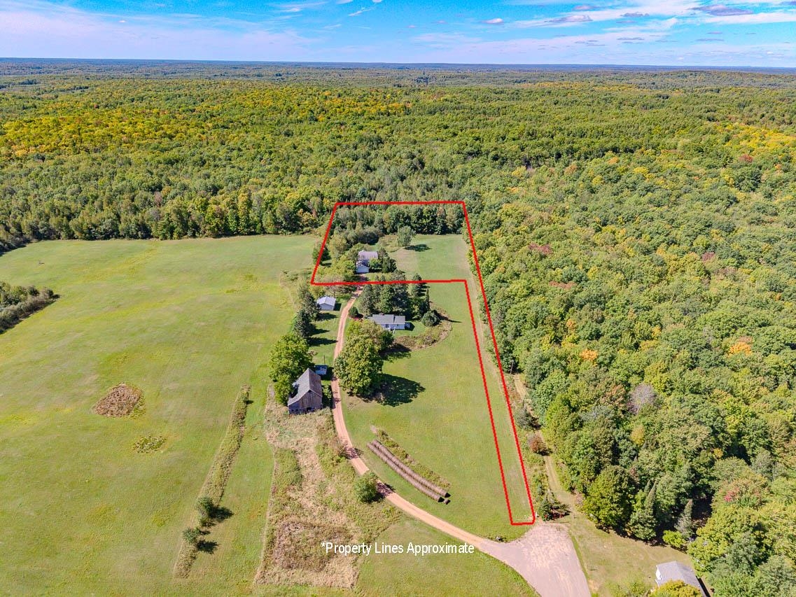 W5554 LINCOLN DRIVE, Merrill, Wisconsin 54452, 4 Bedrooms Bedrooms, ,3 BathroomsBathrooms,Residential,For Sale,W5554 LINCOLN DRIVE,22604623