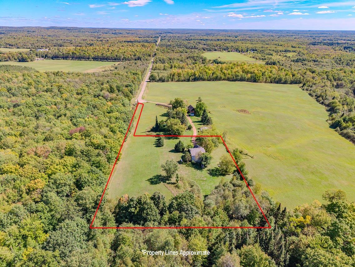 W5554 LINCOLN DRIVE, Merrill, Wisconsin 54452, 4 Bedrooms Bedrooms, ,3 BathroomsBathrooms,Residential,For Sale,W5554 LINCOLN DRIVE,22604623