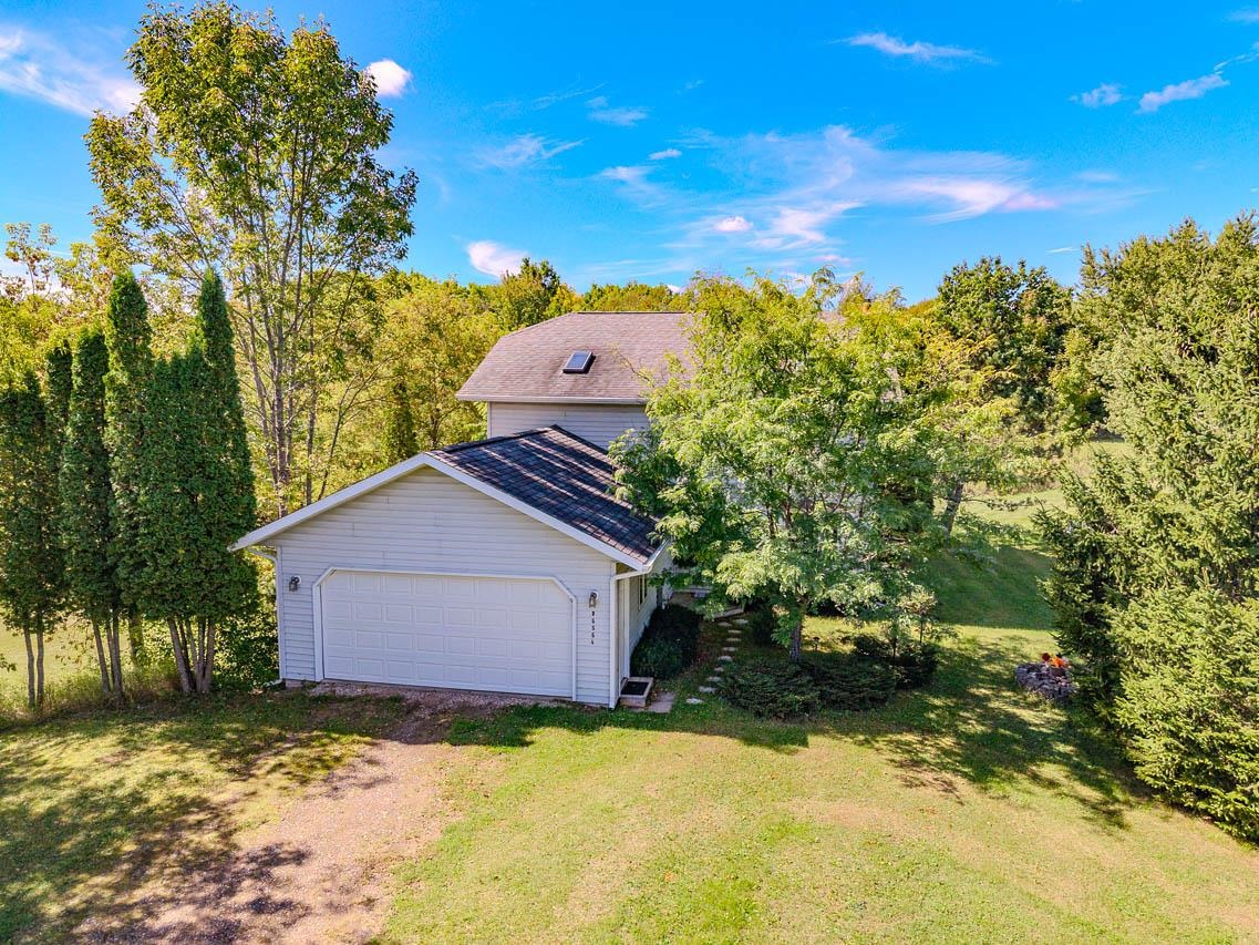 W5554 LINCOLN DRIVE, Merrill, Wisconsin 54452, 4 Bedrooms Bedrooms, ,3 BathroomsBathrooms,Residential,For Sale,W5554 LINCOLN DRIVE,22604623