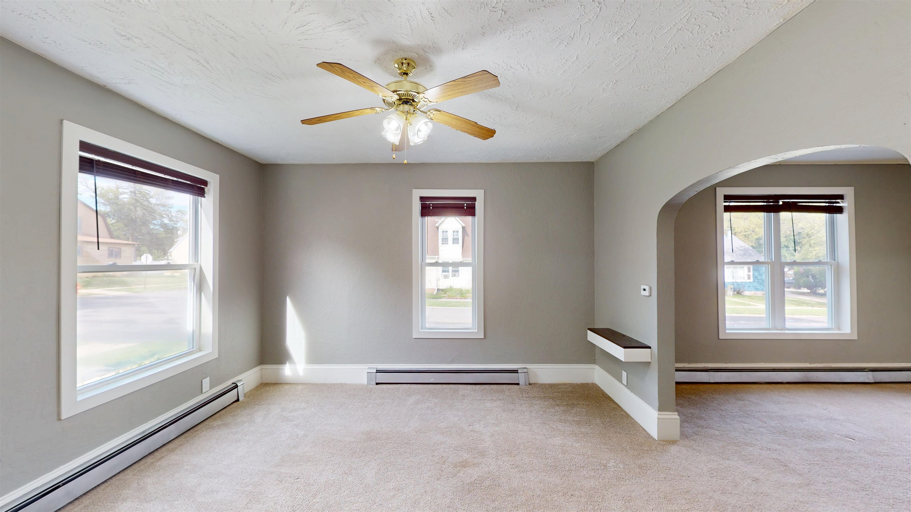 901 S ASH AVENUE, Marshfield, Wisconsin 54449, 2 Bedrooms Bedrooms, ,1 BathroomBathrooms,Residential,For Sale,901 S ASH AVENUE,22604625
