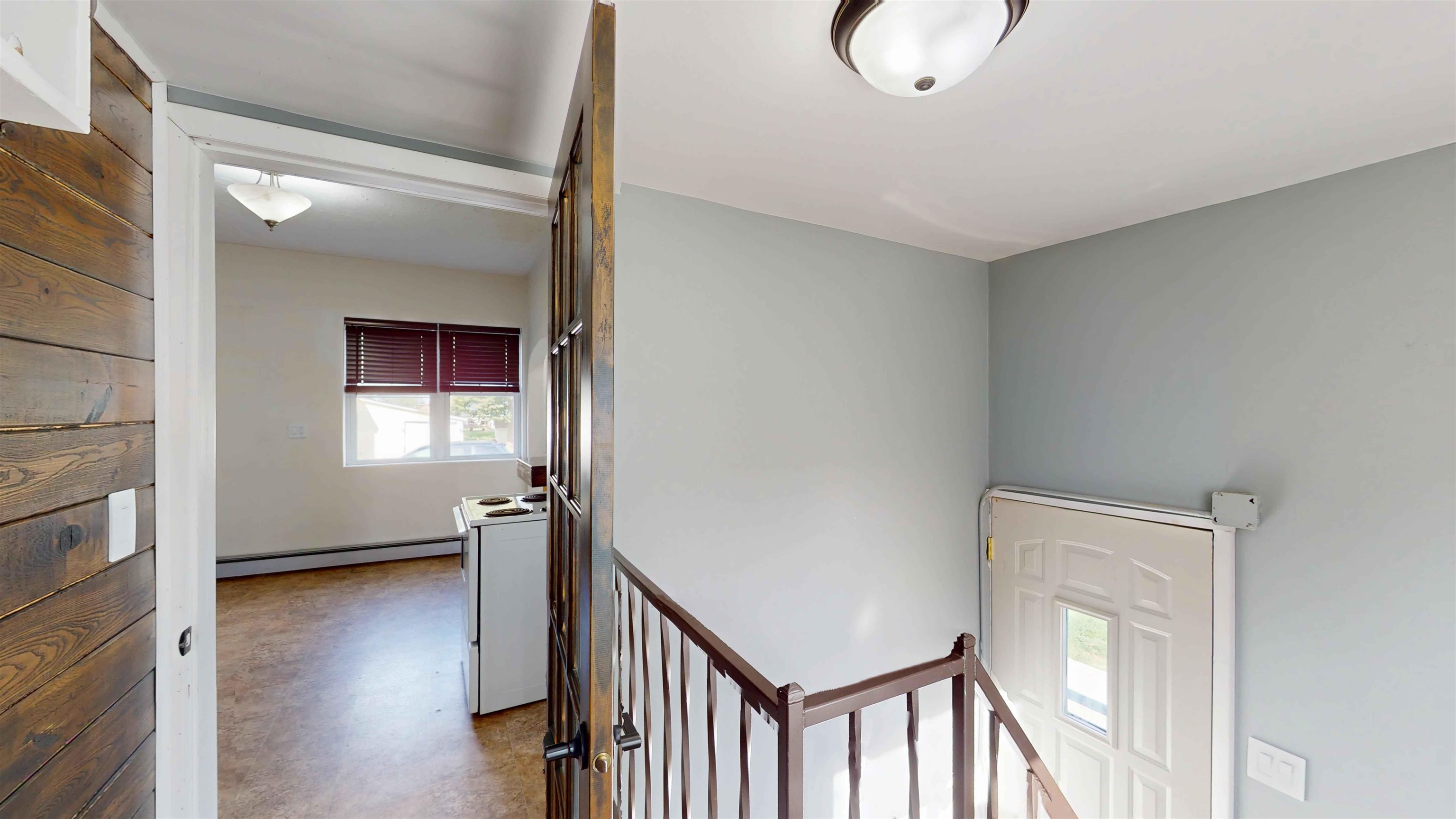 901 S ASH AVENUE, Marshfield, Wisconsin 54449, 2 Bedrooms Bedrooms, ,1 BathroomBathrooms,Residential,For Sale,901 S ASH AVENUE,22604625