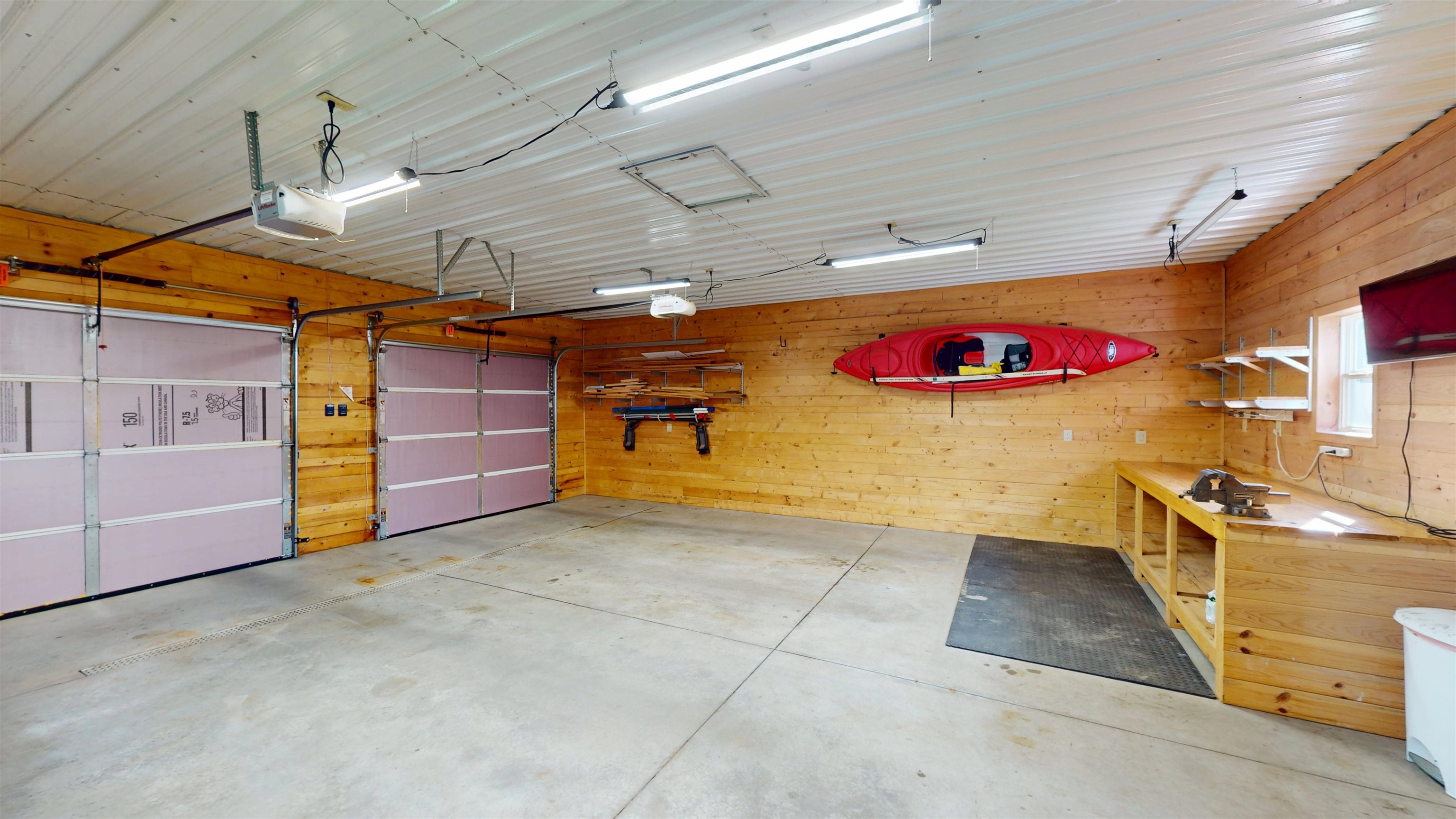 901 S ASH AVENUE, Marshfield, Wisconsin 54449, 2 Bedrooms Bedrooms, ,1 BathroomBathrooms,Residential,For Sale,901 S ASH AVENUE,22604625